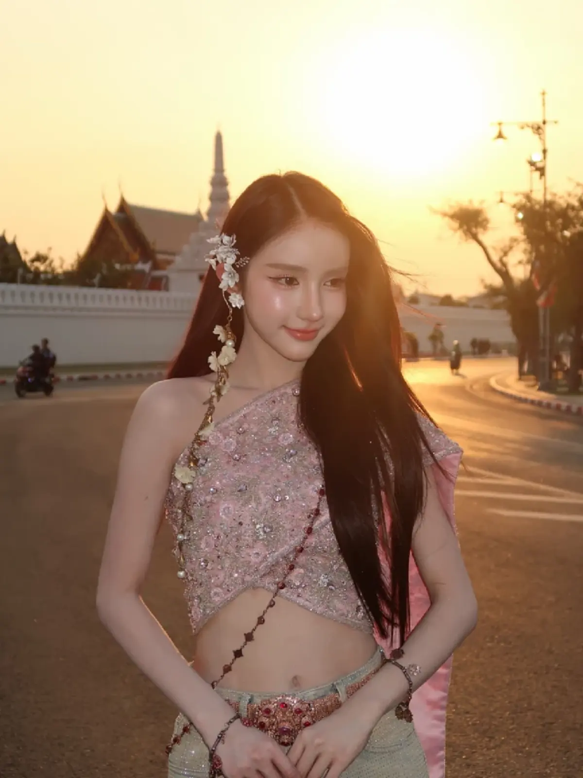 "โยชิ รินรดา" มาแล้ว ขอพูดเรื่อง การเปลี่ยนคำนำหน้าชื่อ แบบ ตรง ๆ 