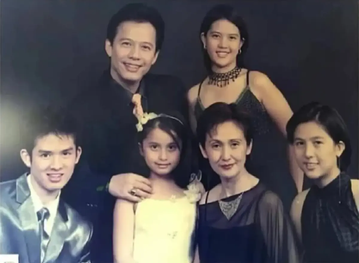 "อดีตภรรยา" ซัดแรง หลัง "แอ๊ด สุรชัย" เปิดตัวรักใหม่ที่อเมริกา