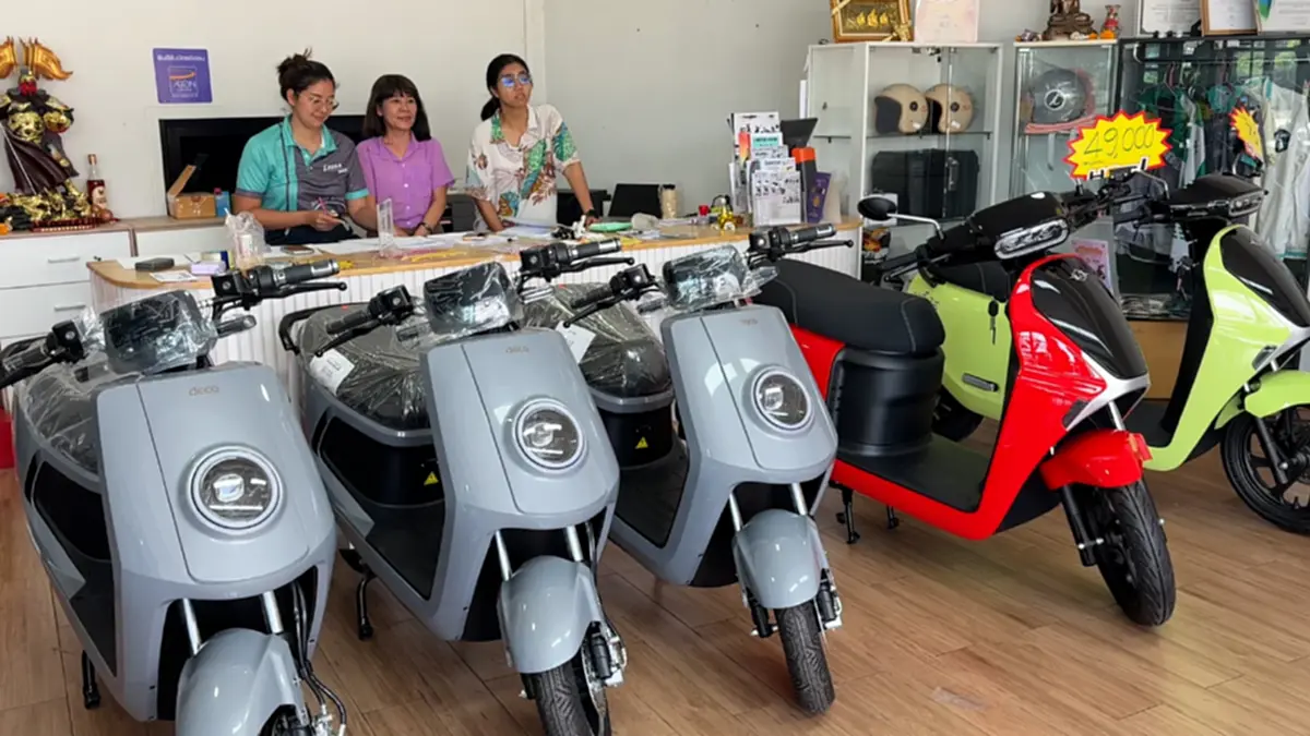 น้ำมันขาดตลาดดันยอดขายมอเตอร์ไซค์ไฟฟ้าชัยนาทพุ่งพรวด