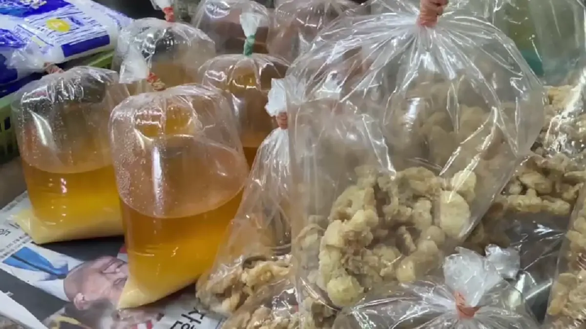 อ่วมหมูโลละ 200! แม่ค้าอ่างทองท้อพิษน้ำมันแพงทำตลาดเงียบเหงา