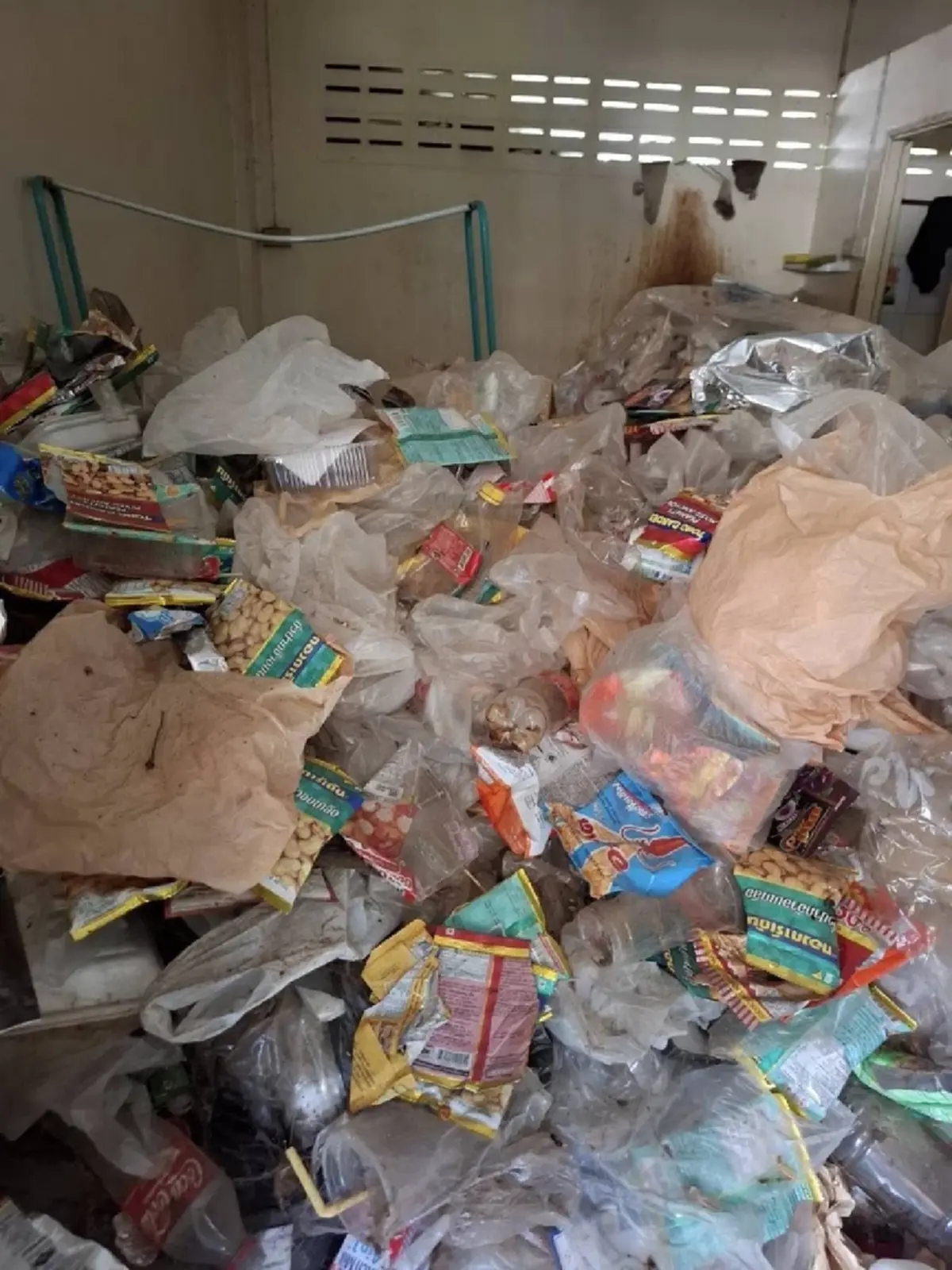 เจ้าของห้องผงะ หนุ่มค้างค่าเช่านับหมื่น เปิดห้องมาแทบเป็นลม