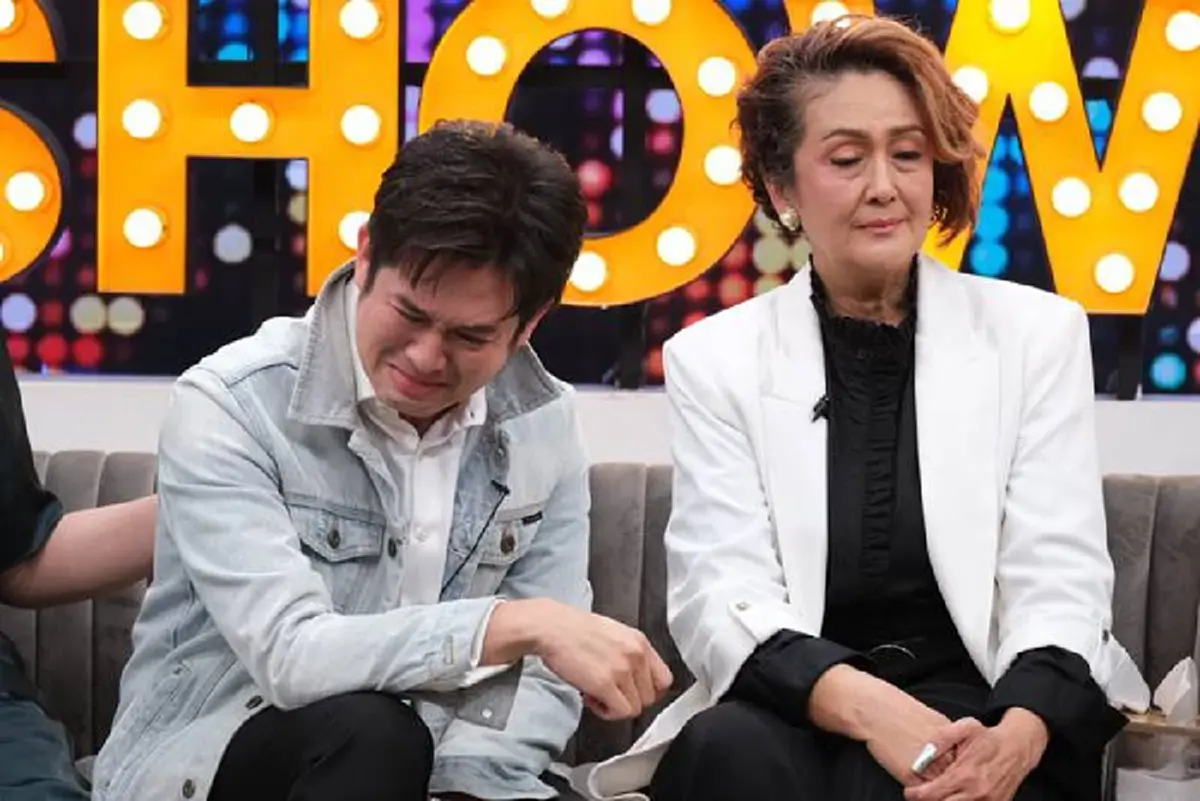 รู้แล้ว FC ใจหาย "ร็อคกี้ สมบัติเจริญ" ยกเลิกงานไลฟ์ขายของทั้งหมด