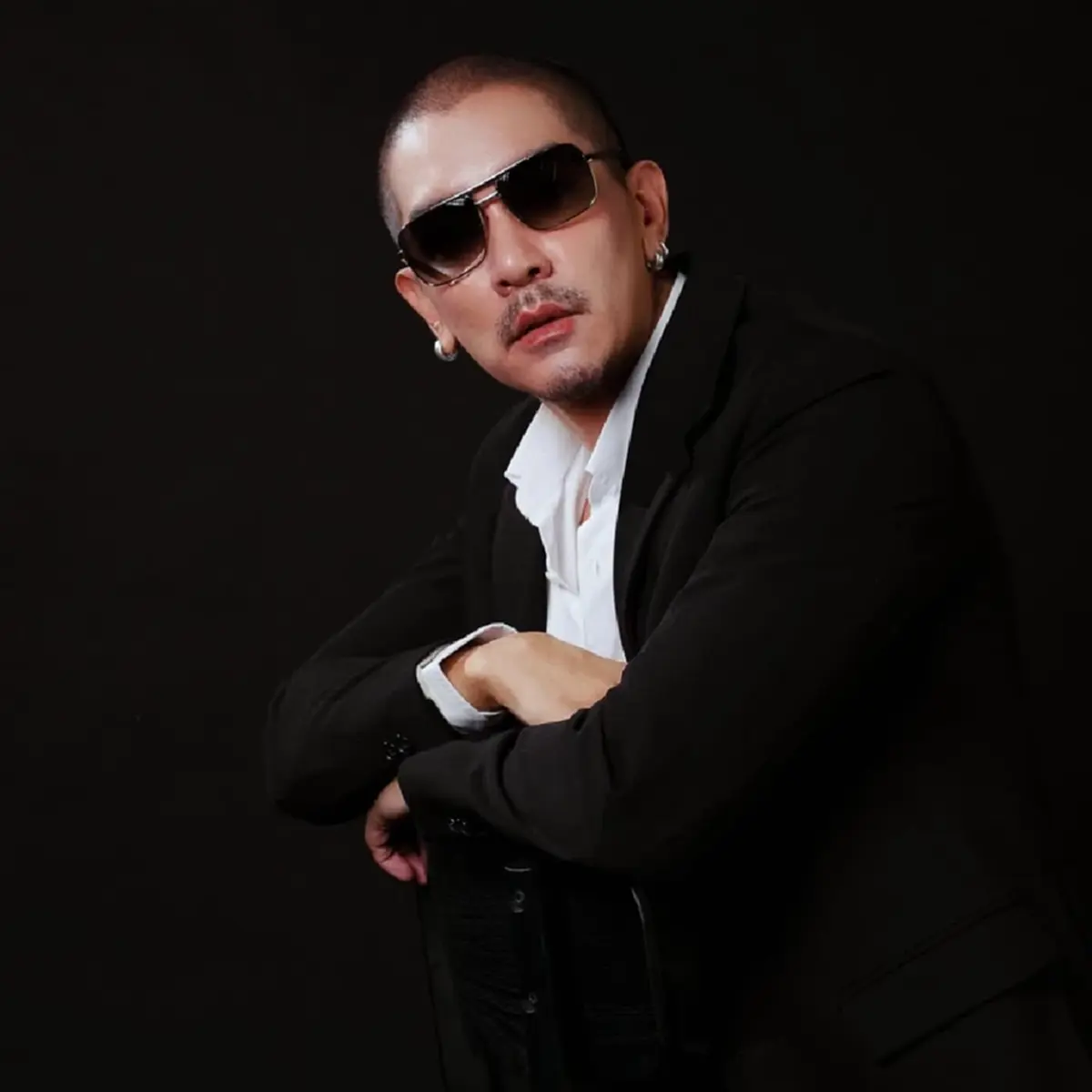 ดีเจแมน เคลียร์ชัด ปมค่าเทอมลูกสาว เตือนคนพาดพิงอย่าล้ำเส้น