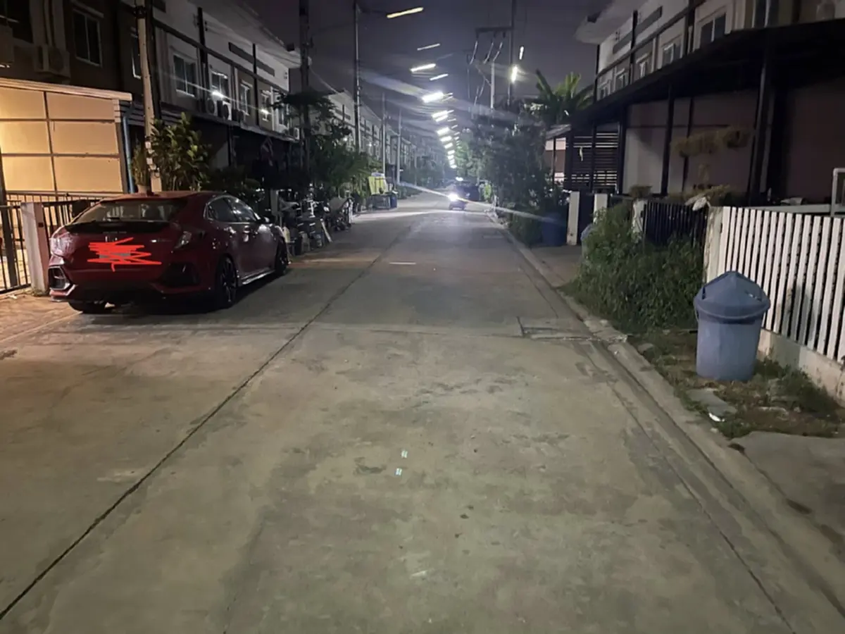 หนุ่มสุดทน ฉะเดือดเพื่อนบ้านจอดรถขวางมา 3 ปี  วันนี้ได้ผลเกินคาด