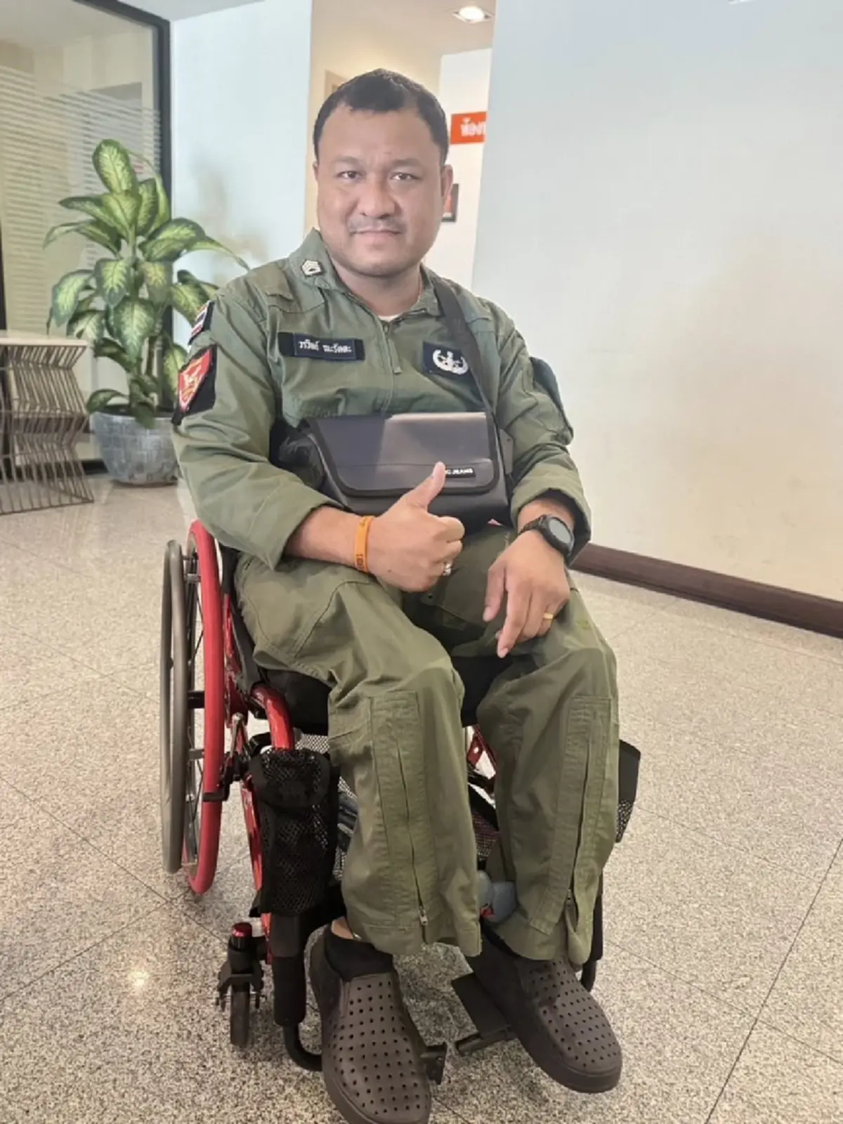 จ่าปืน EOD สุดภาคภูมิใจ ภรรยาสวมเครื่องแบบตำรวจครั้งแรก