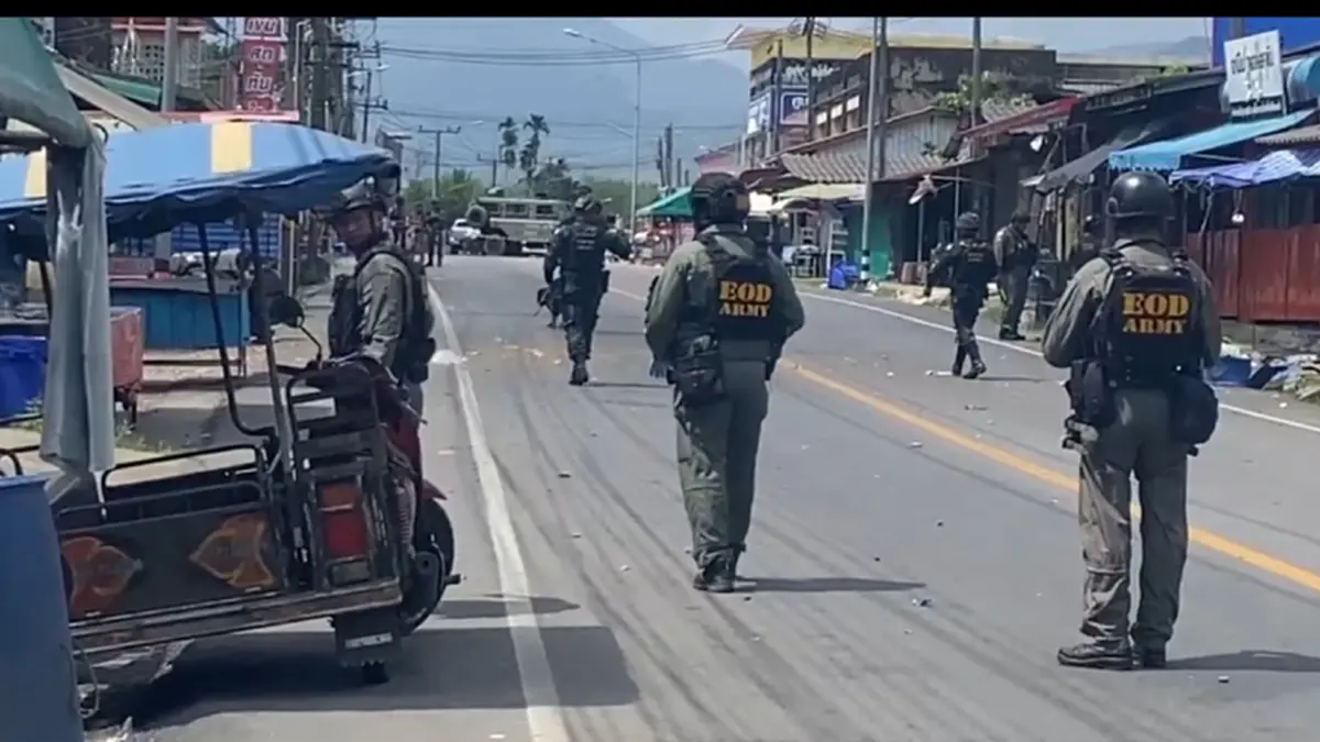 ระทึกศรีสาคร! วางบึมถังขยะหน้าร้านอาหารสัตว์ เย้ยรอมฎอน