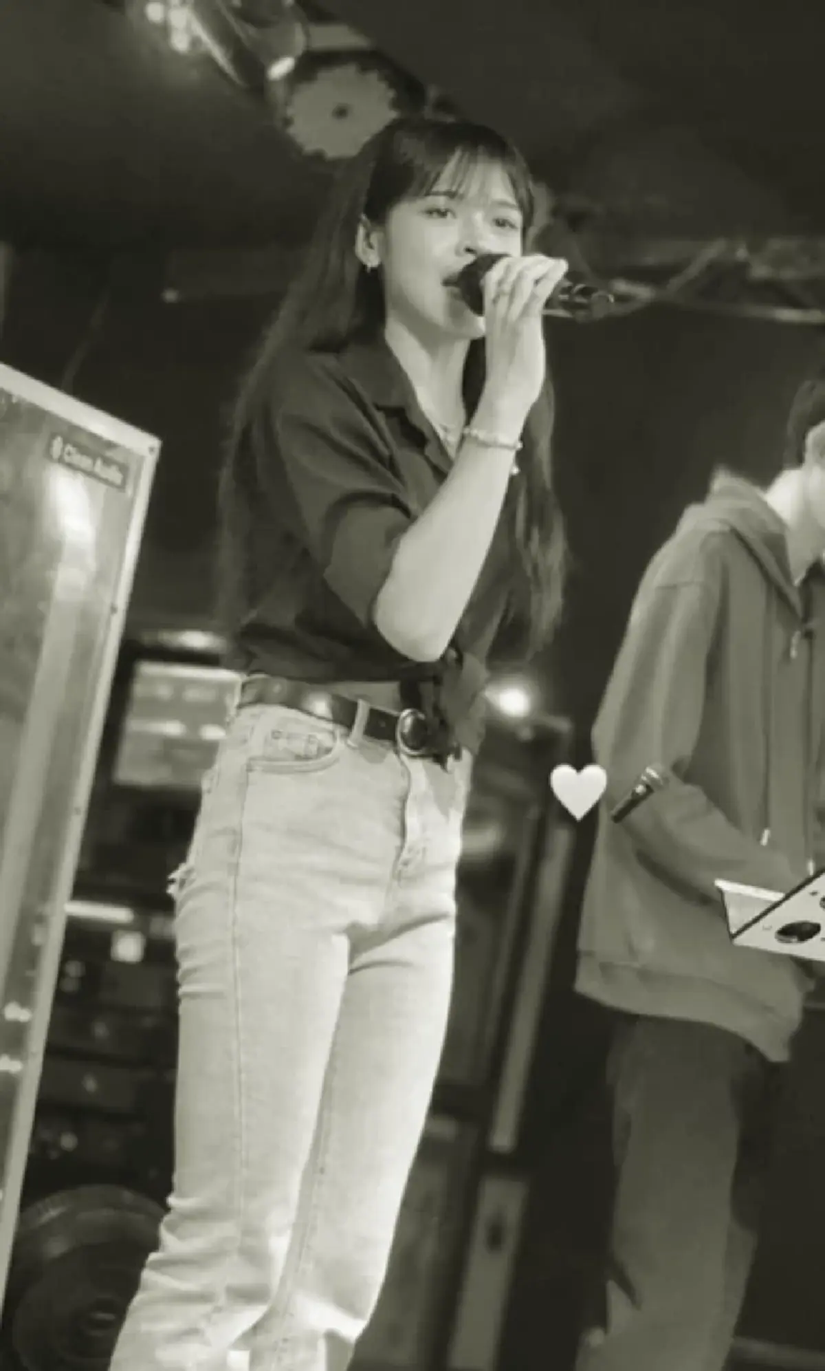 อาลัย "นักร้องสาวดาวรุ่ง" จากไปกะทันหันสาเหตุสุดเศร้า