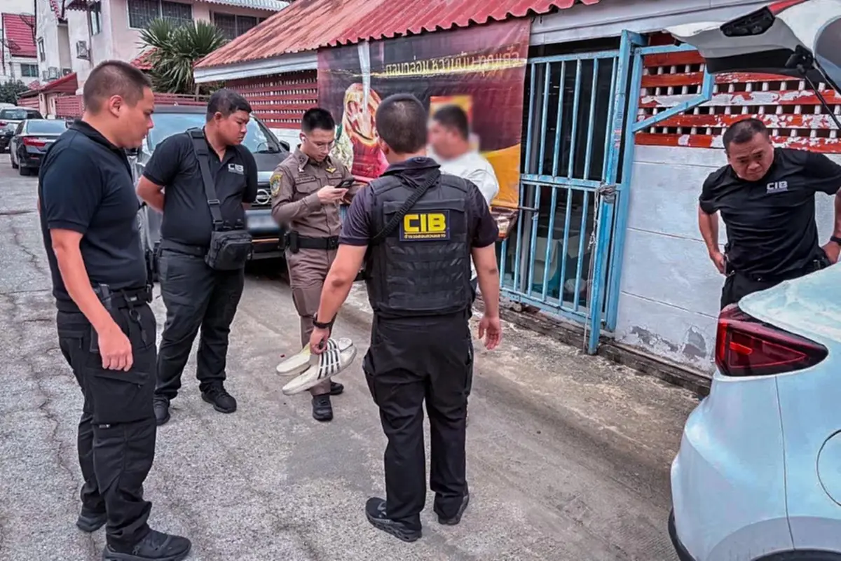 ทลายเครือข่ายแก๊งคอลเซ็นเตอร์อ้างเป็นตำรวจ รวบหัวหน้าคนไทย