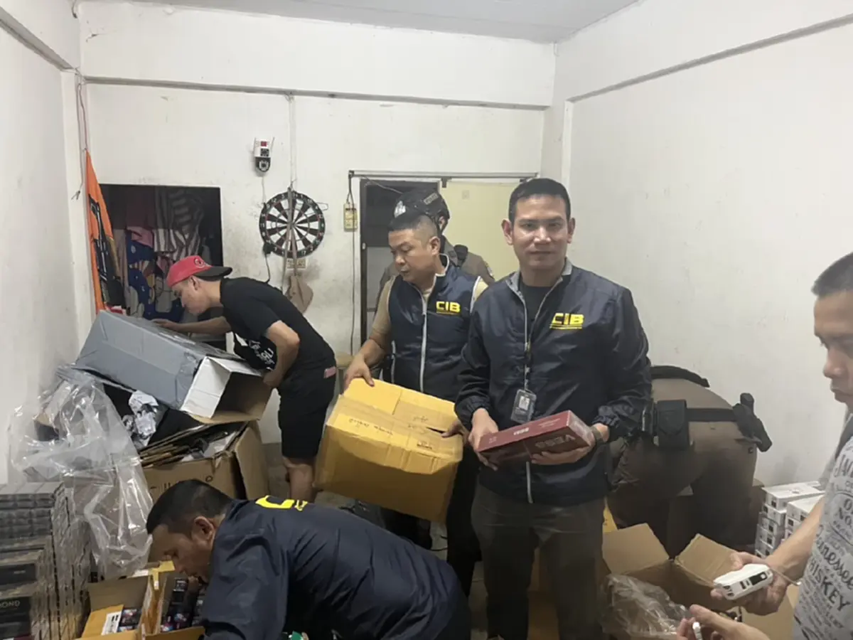 ทลายคลังบุหรี่หนีภาษี ของกลางกว่า 12,000 ซอง มูลค่ากว่าครึ่งล้าน