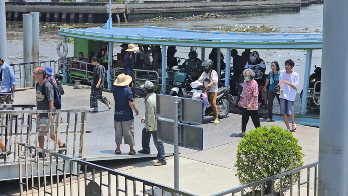 เรือใบตองสู้ค่าน้ำมันพุ่ง! ตรึงราคา 3 บาทไม่ผลักภาระให้ชาวบ้าน