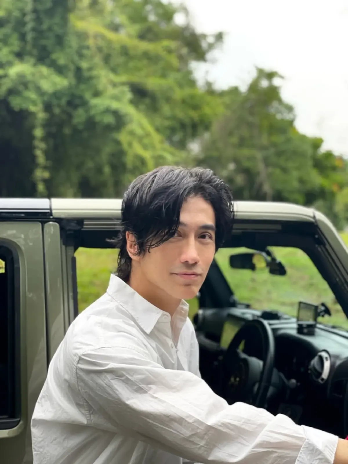 ขยี้ตารัว หนุ่มใหญ่คนนี้เพิ่งอายุ 60 แต่ลุคล่าสุดทำทั้งเน็ตอึ้ง