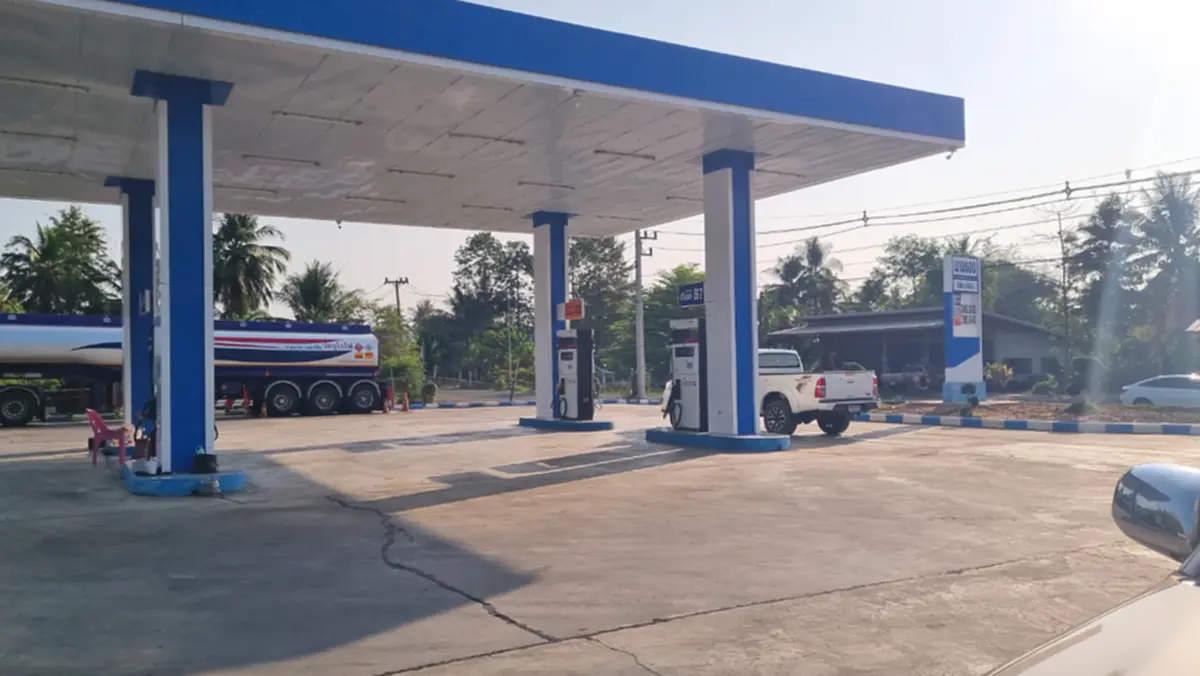 ปั๊มเล็กบุรีรัมย์จ่อปิดชั่วคราว วอนรัฐคุมราคาน้ำมันหลังทุนพุ่ง