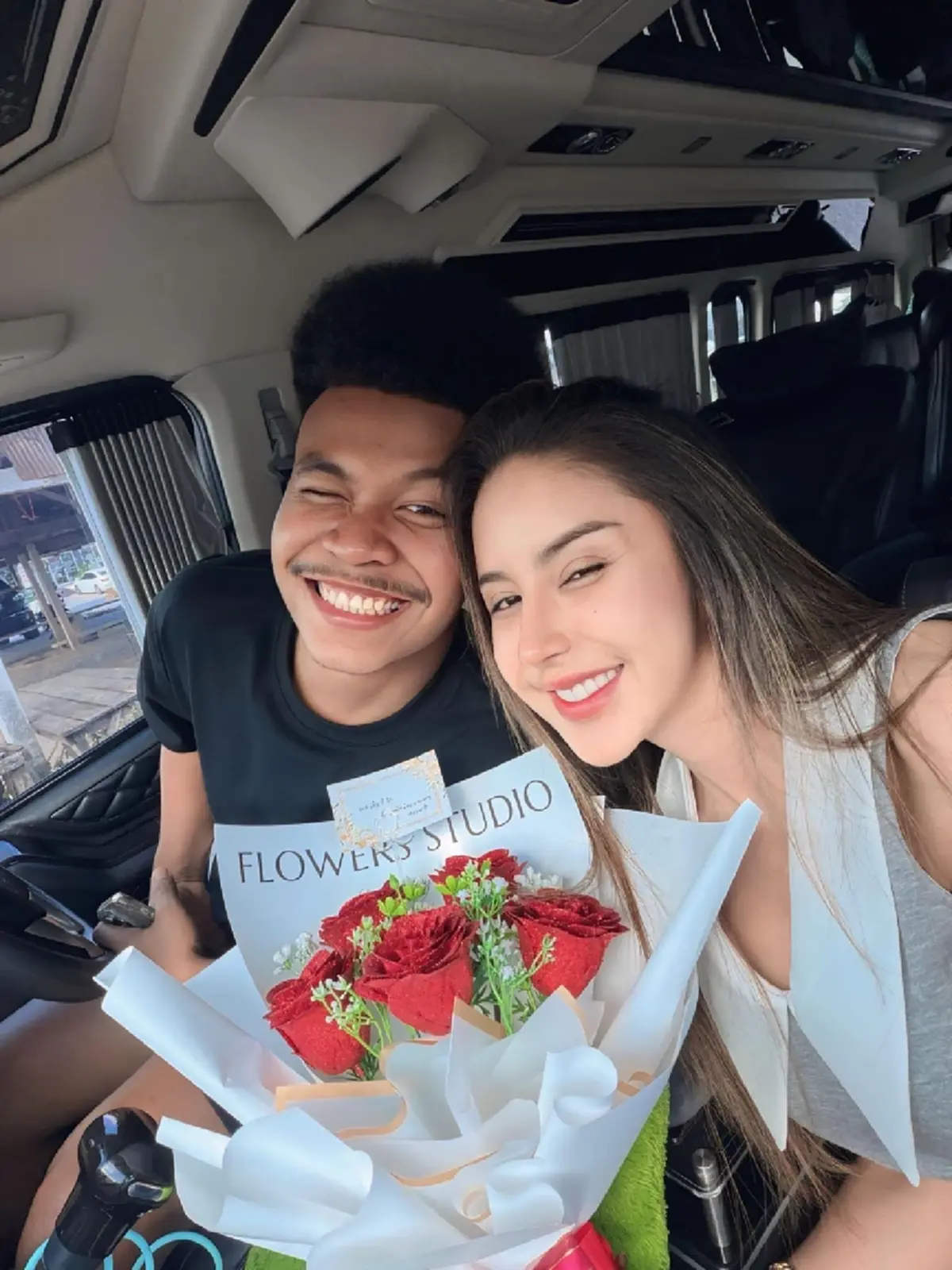 นัส เมียโชค อ่านแล้วเอ๊ะ สาวปริศนาทักยืมเงินสามี ลั่นจะโดนขัดดอก