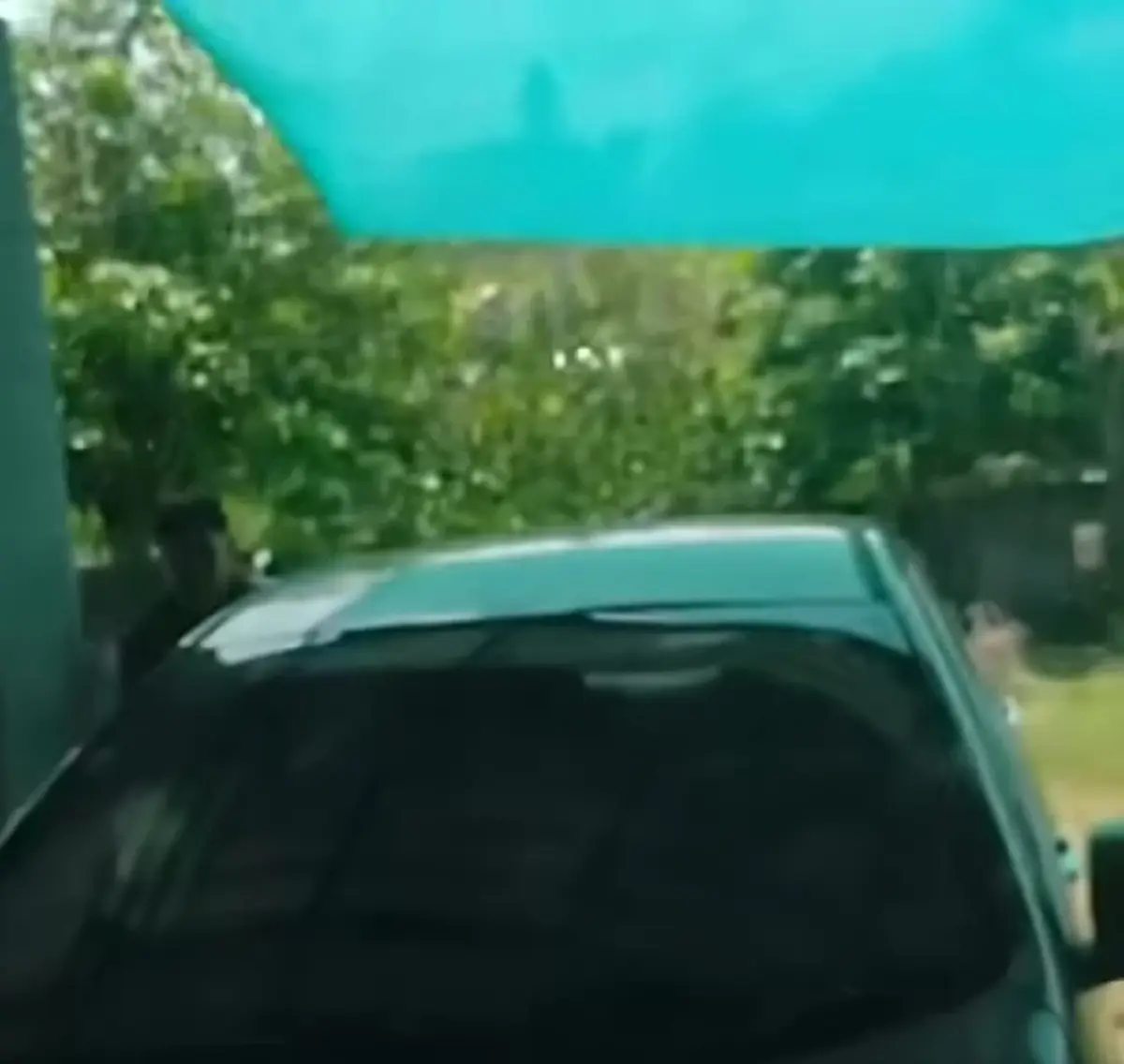 ผัวหัวร้อน บุกบ้านอดีตเมีย ขอสินสอดคืน บอกอยู่กินด้วยกันไม่คุ้ม