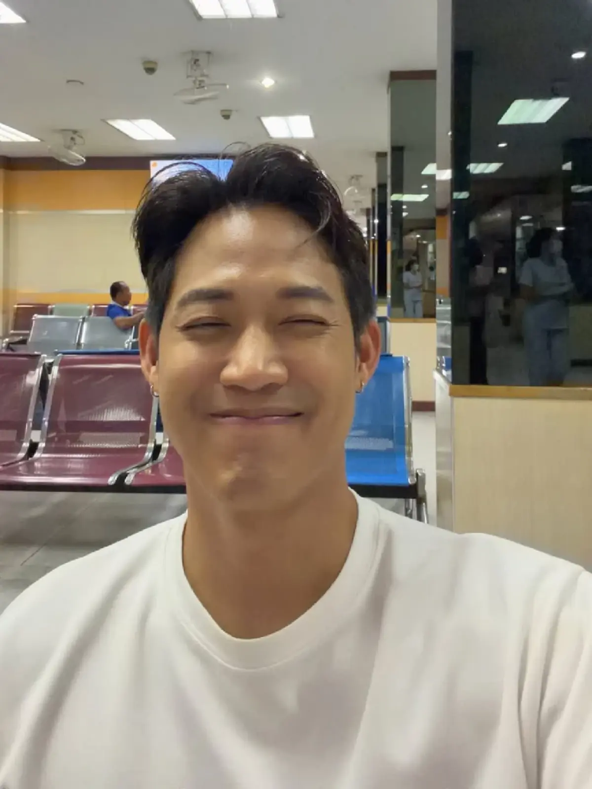 ตู่ ภพธร เล่านาทีเกิดอุบัติเหตุระหว่างเดินทาง แฟนๆ แห่เป็นห่วง