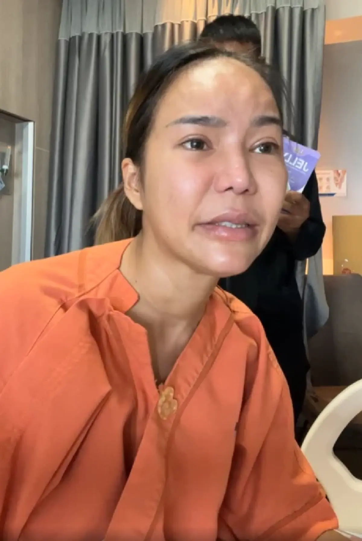 "แม่ตั๊ก" ปล่อยคลิปเดือด "ป๋าเบียร์" ชี้หน้าสบถแรงใส่เมีย - แม่ยาย