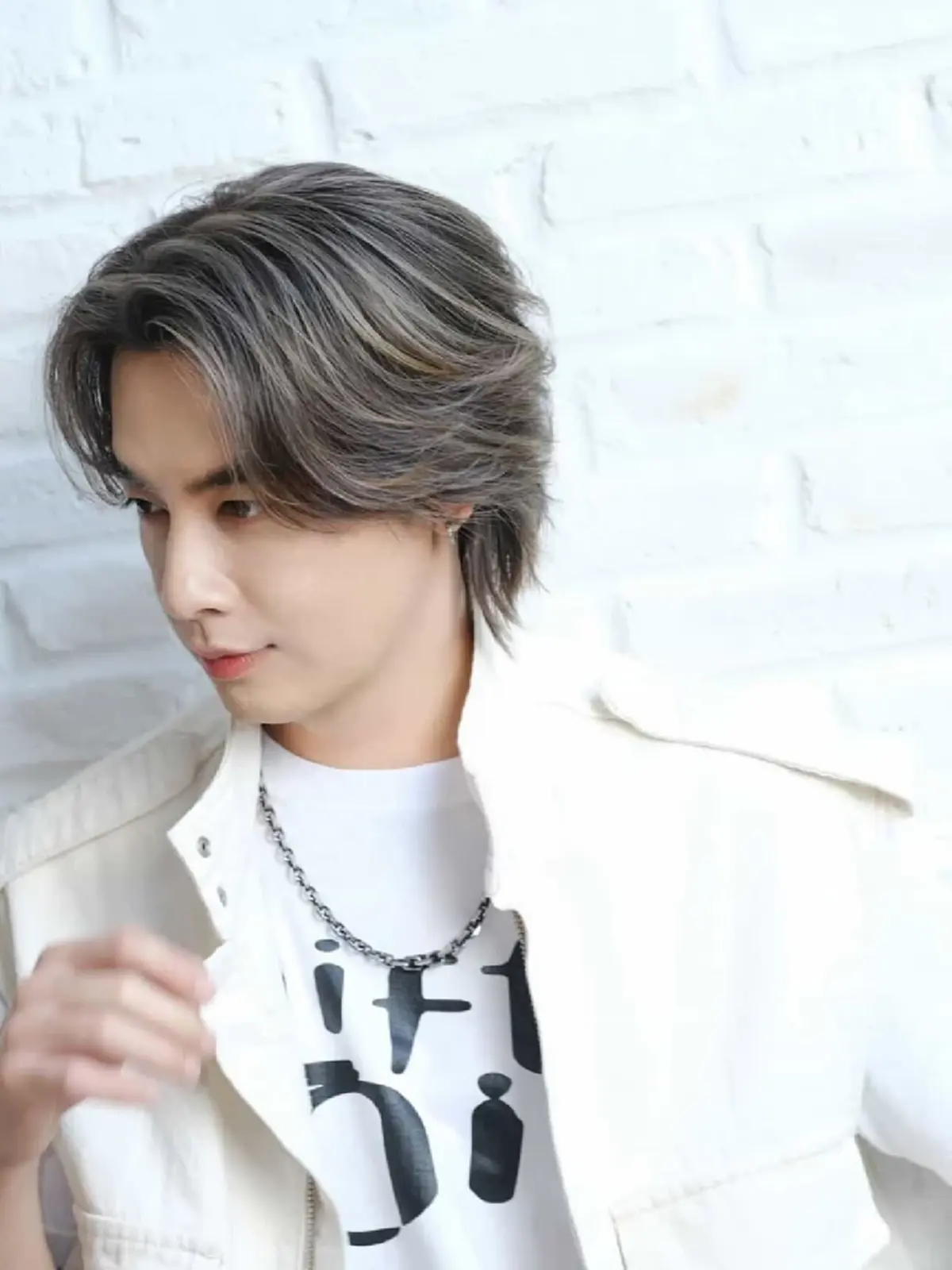 หล่อสวนวัย! ออย ธนา สุทธิกมล วัย 49 ภาพล่าสุดหน้าเด็กมาก  