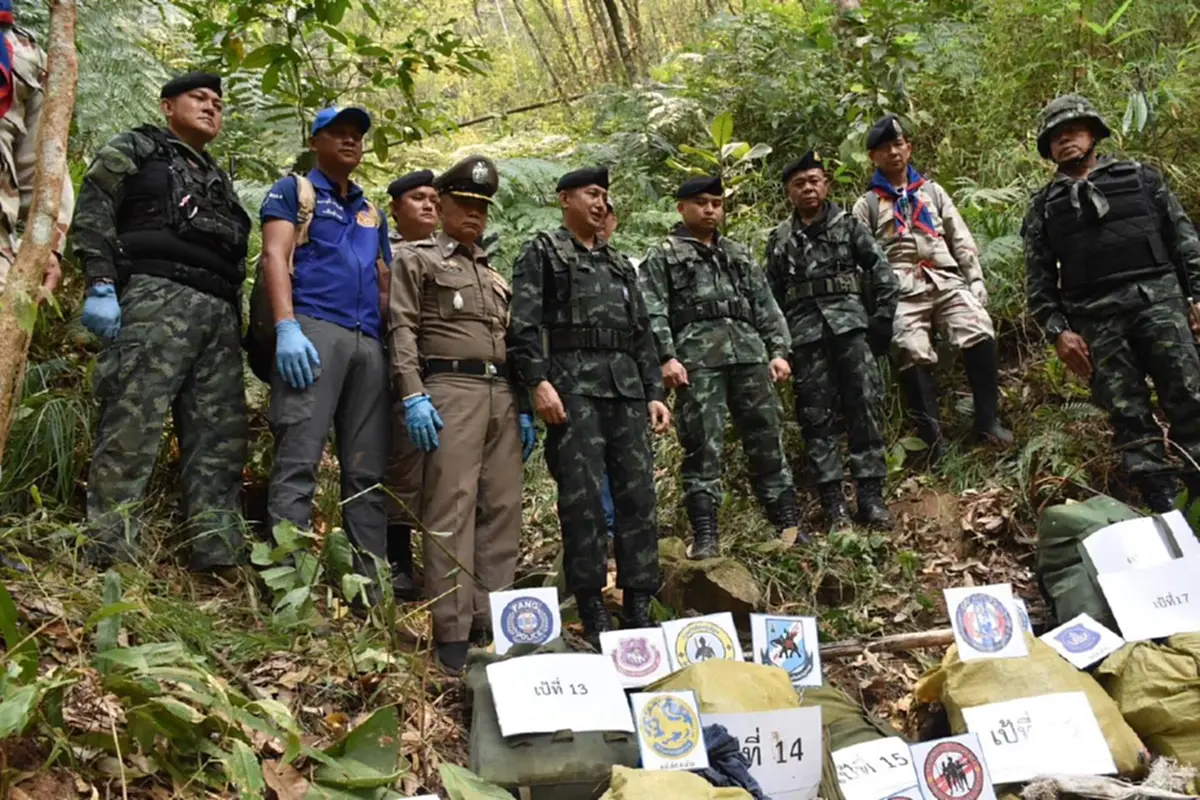 ดับ 2 ศพ! ปะทะเดือดชายแดนฝาง! กกล.ผาเมืองสกัดขบวนการยาเสพติด