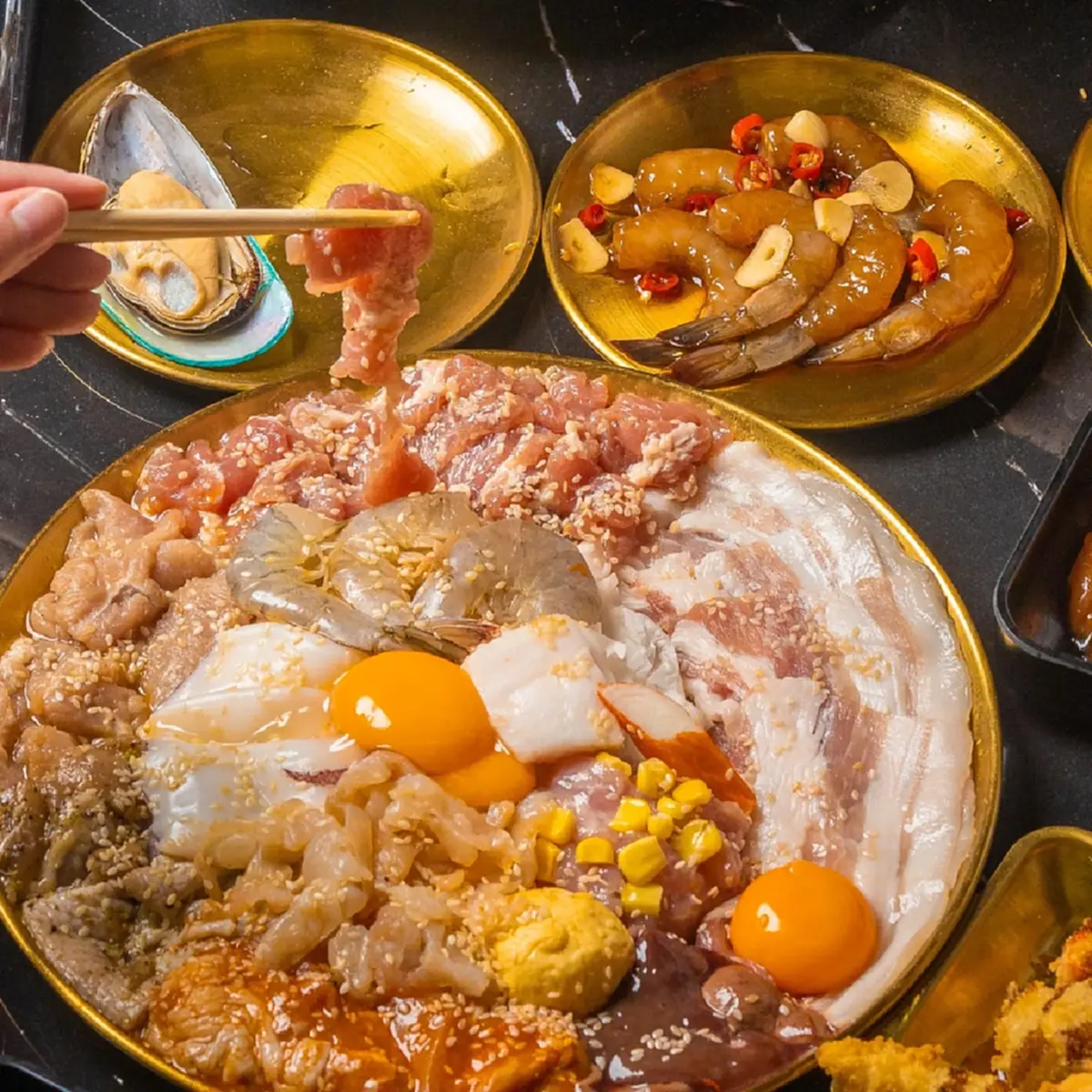 ร้านบุฟเฟต์หมูกระทะดัง เตรียมปิดตัว ลูกค้าแห่เสียดาย