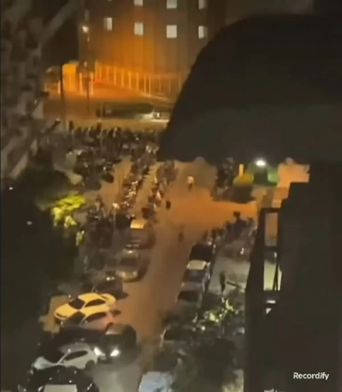 ต้นเหตุระทึกกลางดึกแถวเมืองทอง ตกใจหลังรู้ตัวตนคนขับรถหนี ตร.