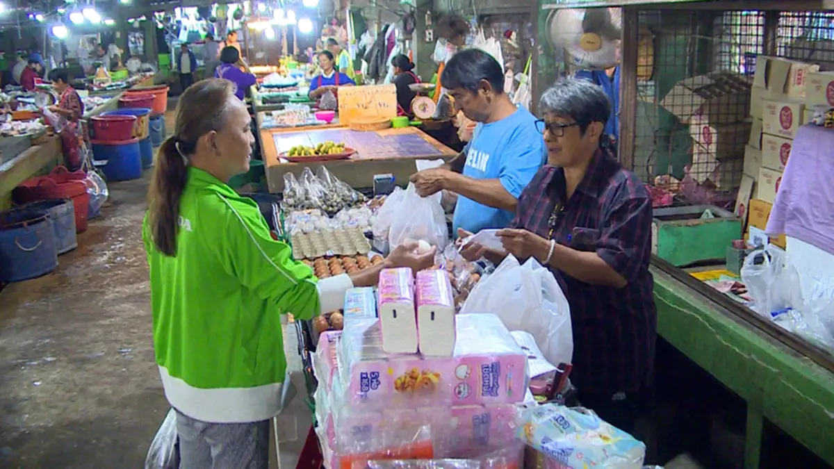 16 บาทต่อแผง! ราคาไข่ไก่พุ่งรับหน้าร้อน เบอร์ 0 แตะแผงละ 125 บาท