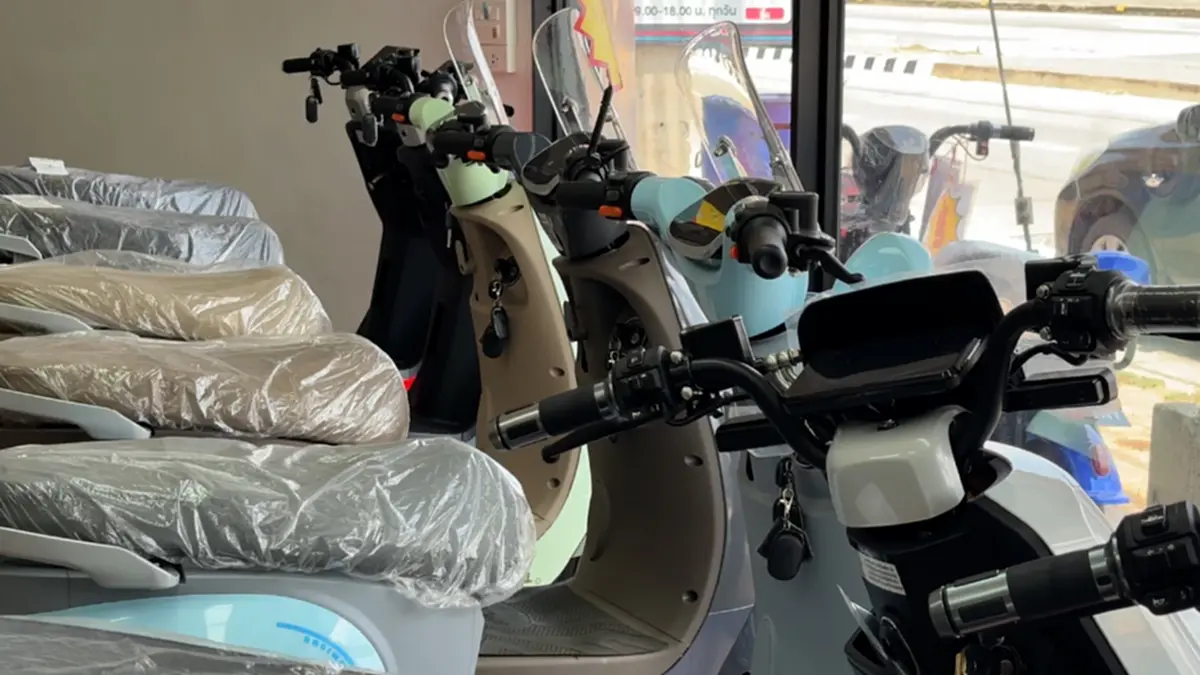 น้ำมันขาดตลาดดันยอดขายมอเตอร์ไซค์ไฟฟ้าชัยนาทพุ่งพรวด