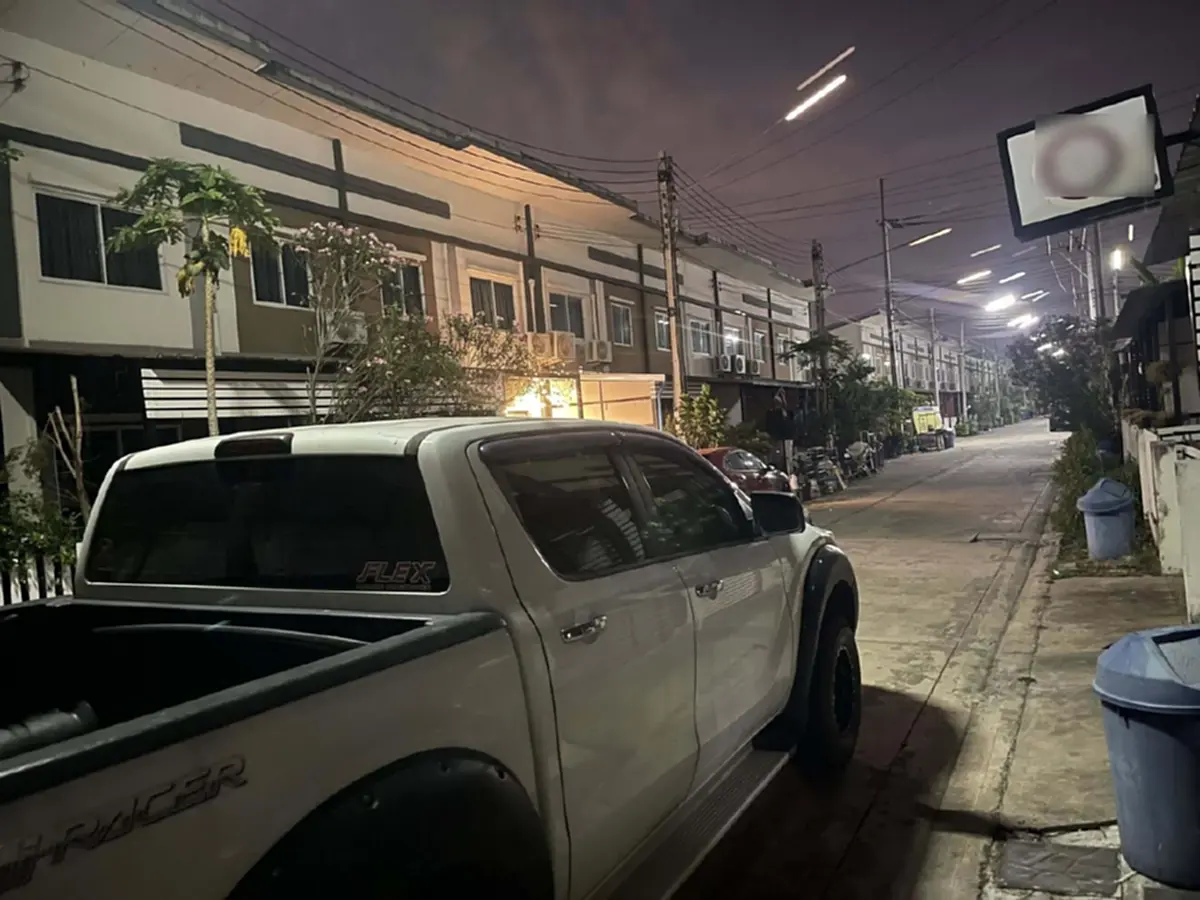 หนุ่มสุดทน ฉะเดือดเพื่อนบ้านจอดรถขวางมา 3 ปี  วันนี้ได้ผลเกินคาด