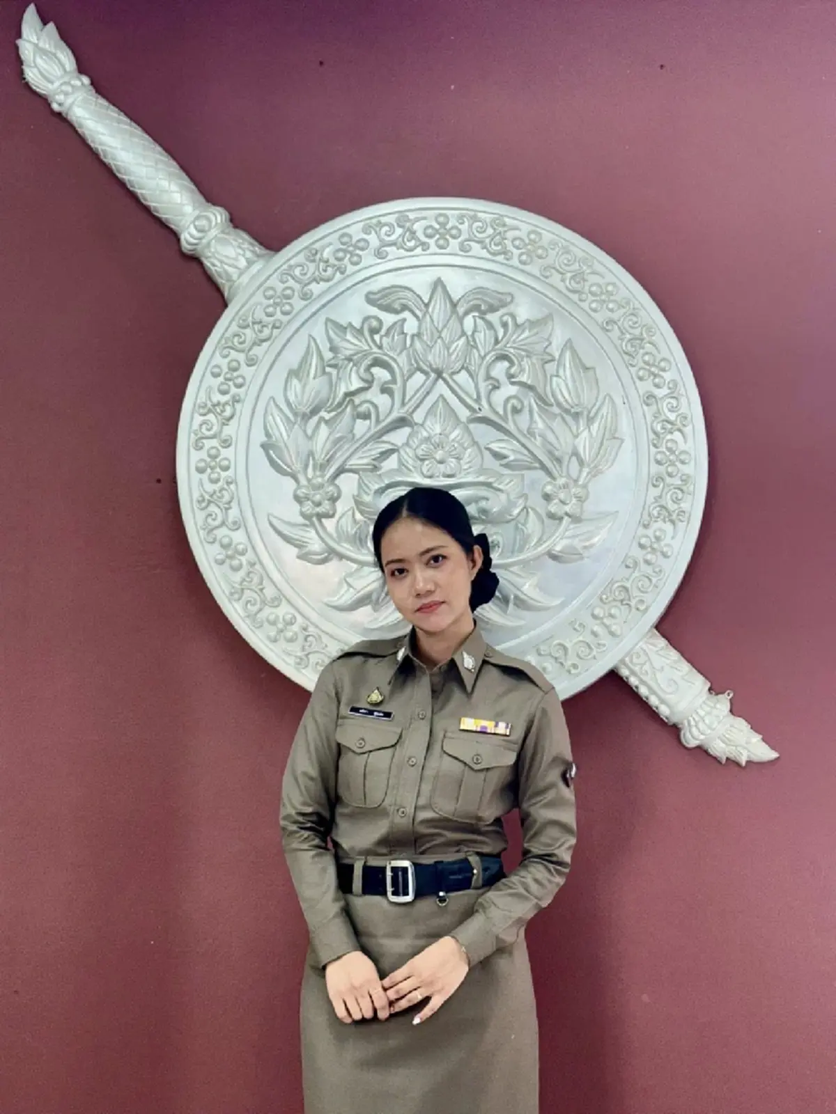 จ่าปืน EOD สุดภาคภูมิใจ ภรรยาสวมเครื่องแบบตำรวจครั้งแรก