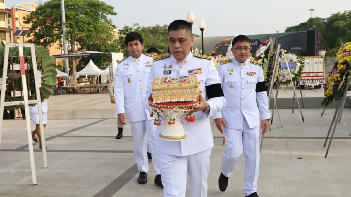 เลขมงคล พิธีอัญเชิญผ้าสไบ ห่มถวายองค์ย่าโม งานฉลองวันแห่งชัยชนะ