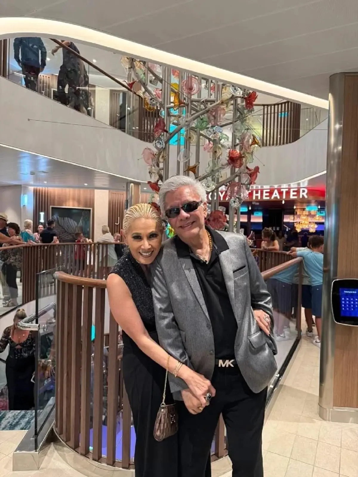 รู้จัก "ไดอาน่า พนิดา" ภรรยา "สุรชัย" เผยอาชีพยิ่งตกใจ ครอบครัวรวยมาก