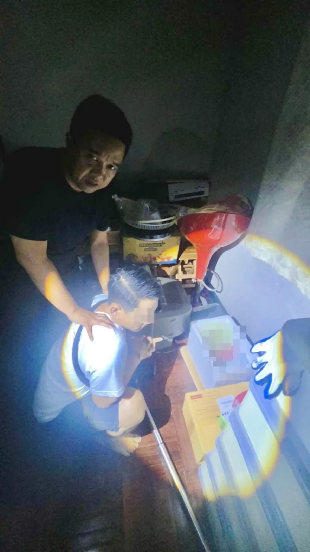 บุกรังเอเย่นต์ขาใหญ่ หัวจ่ายบางแค เจอเต็มๆบิ๊กล็อตคาบ้าน