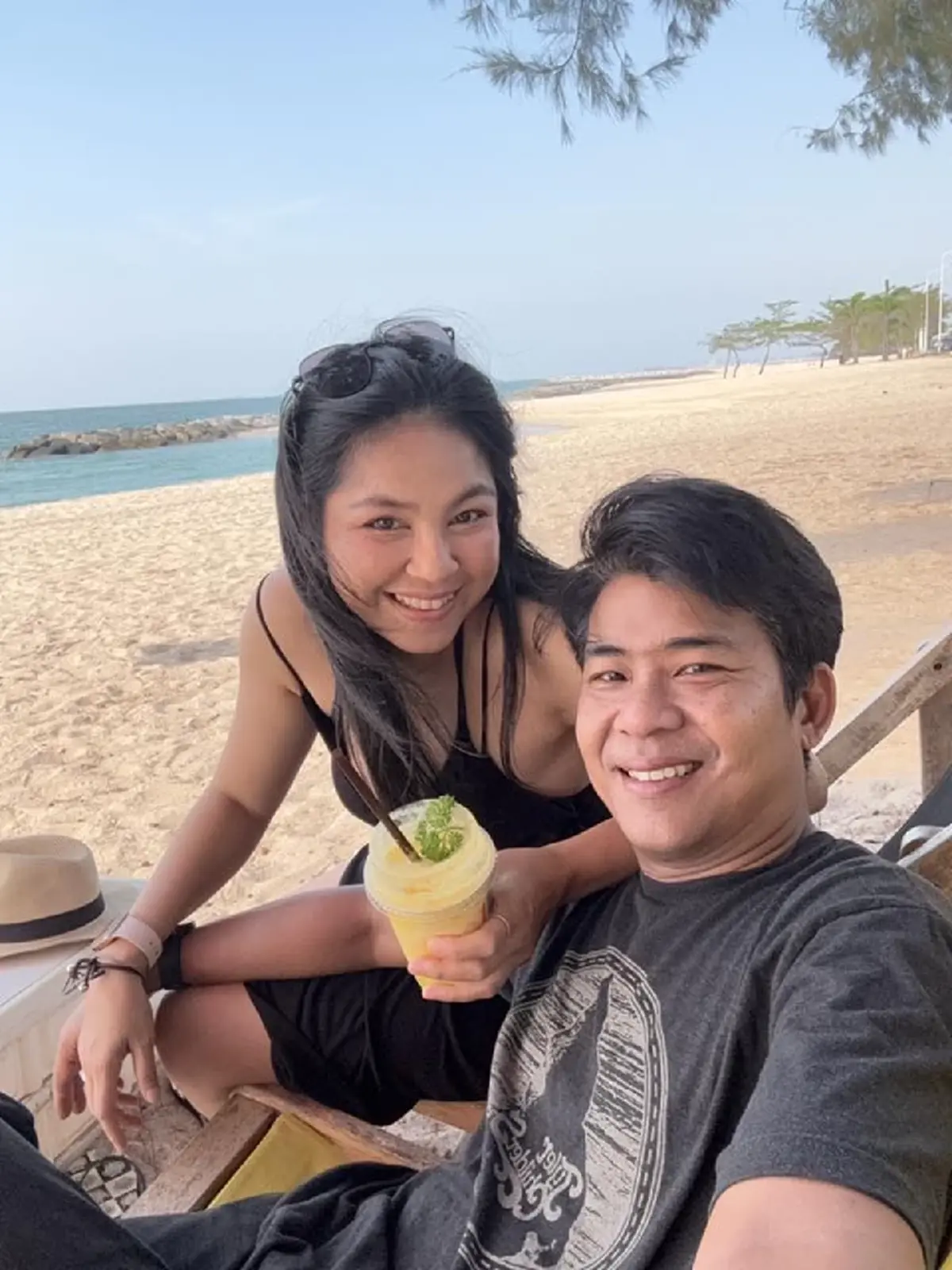 เฮลั่น! จอย ศิริลักษณ์ ผ่องโชค โชว์ที่ตรวจขึ้น 2 ขีดจางๆ ลุ้นข่าวดี 