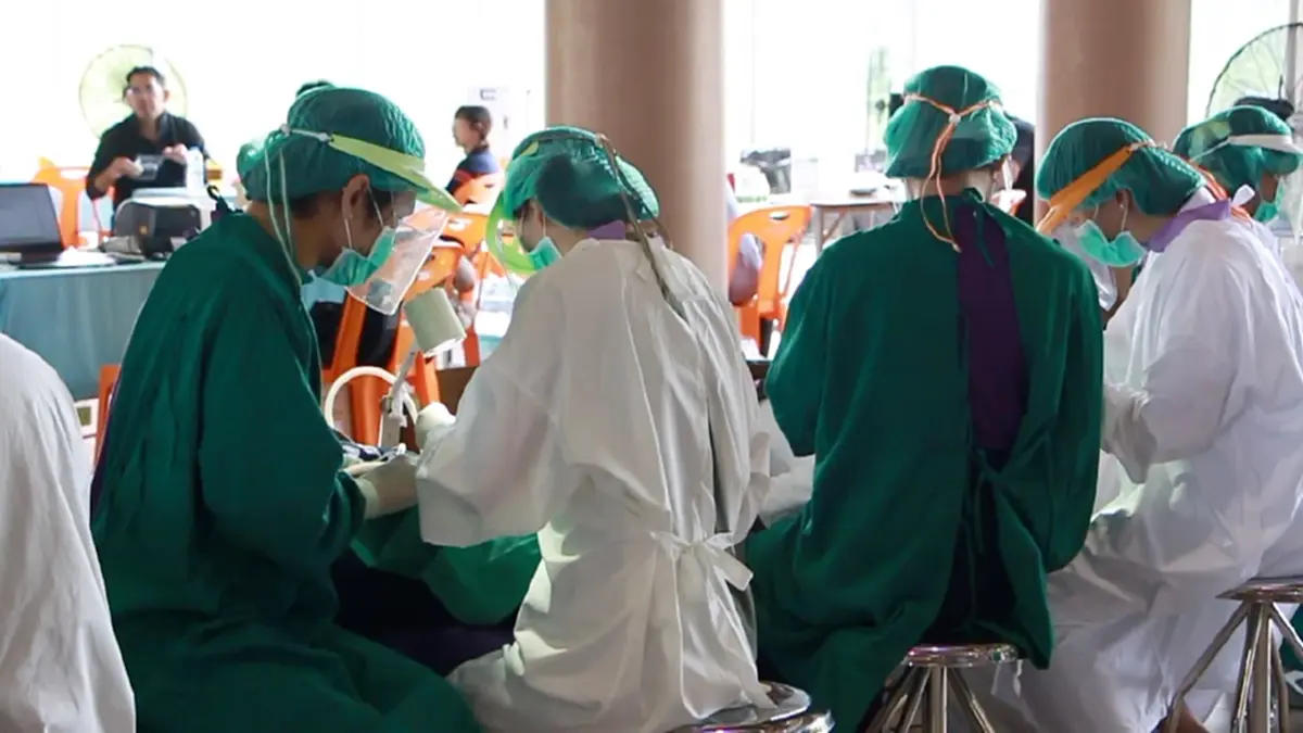 มข. จัดใหญ่! ยกทัพหมอคน-หมอสัตว์ บุกสถานีรถไฟบริการชุมชนฟรี