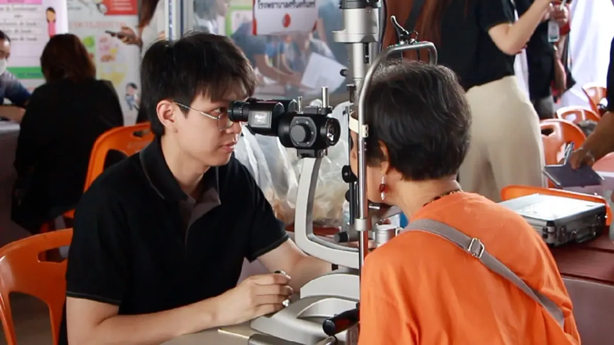 มข. จัดใหญ่! ยกทัพหมอคน-หมอสัตว์ บุกสถานีรถไฟบริการชุมชนฟรี