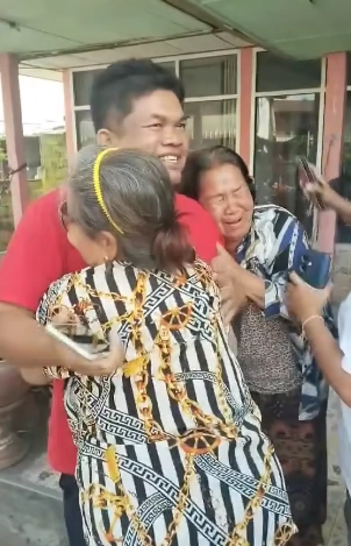 เปิดโฉมหน้า คุณเป้า สายัณห์ หนุ่มดวงเฮงถูกรางวัลที่ 1 รับ 78 ล้าน