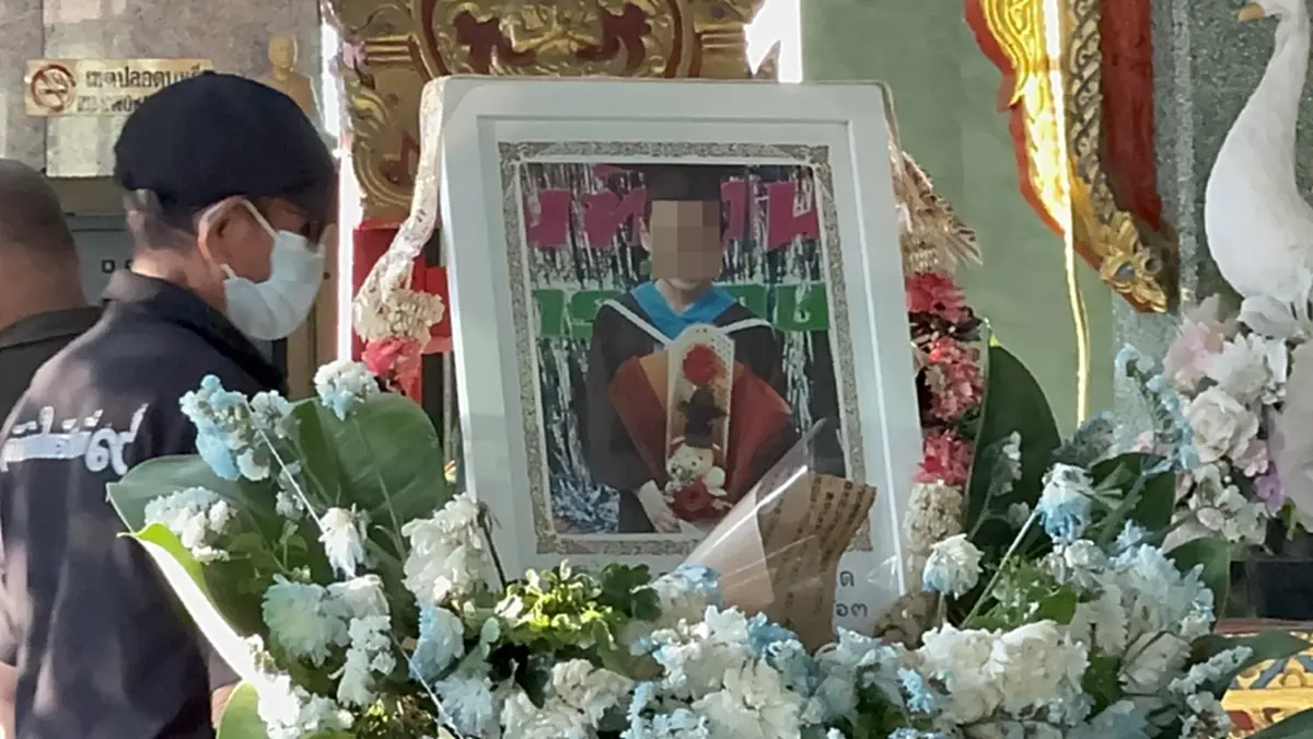 แม่ร่ำไห้คาใจ ครูให้ข้อมูลไม่ตรงกัน ลูกจมสระว่ายน้ำโรงเรียนดับ