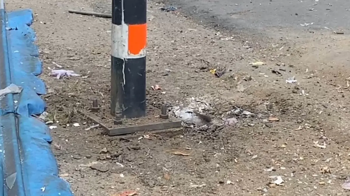 ระทึกศรีสาคร! วางบึมถังขยะหน้าร้านอาหารสัตว์ เย้ยรอมฎอน