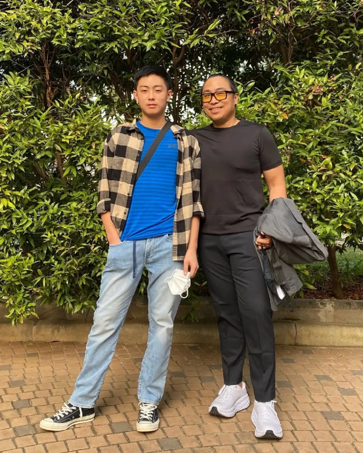 ทายาทฟาร์มโชคชัยรุ่น 3 หล่อเข้มสไตล์คาวบอย ขี่ม้าลุยงานเคียงพ่อ