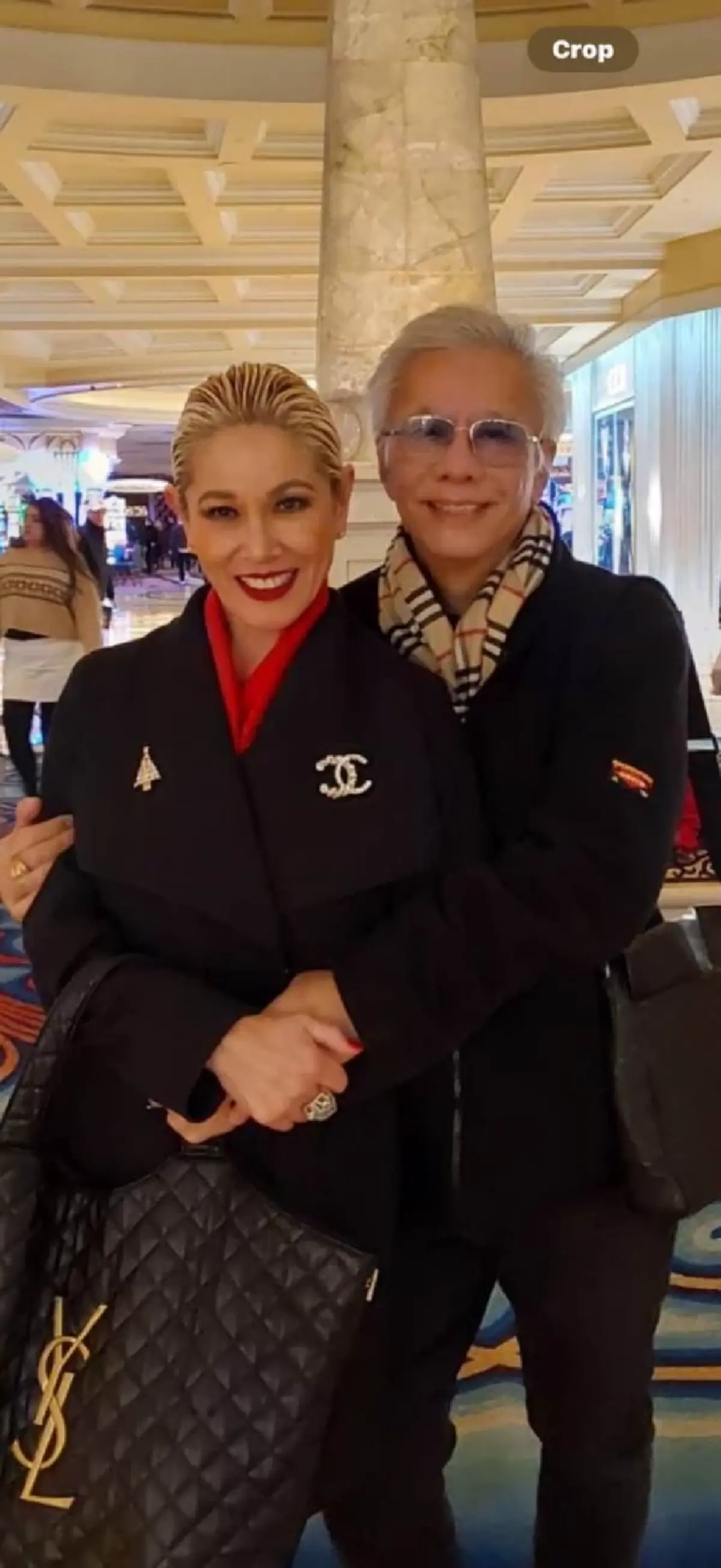 เปิดโฉมหน้า ภรรยา-ลูก4คน ที่ไทยของ สุรชัย สมบัติเจริญ