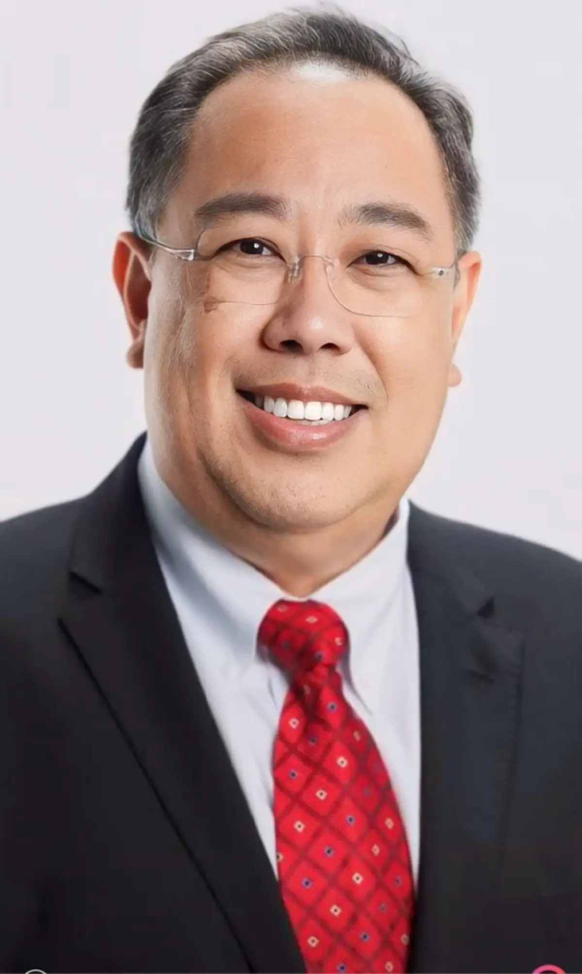 สว.แนะทางรอด ปชช. ปลูกผัก-เลี้ยงไก่ ทางออกระยะยาวในวิกฤติสงคราม