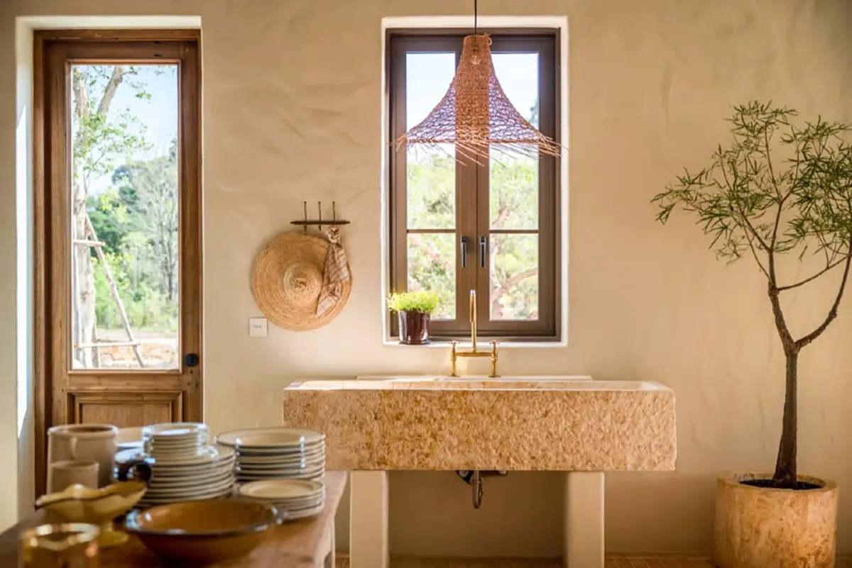 เปิดบ้านในฝัน! ดุ๊ก ภาณุเดช เขาใหญ่ สวยทุกมุมระดับมาสเตอร์พีซ