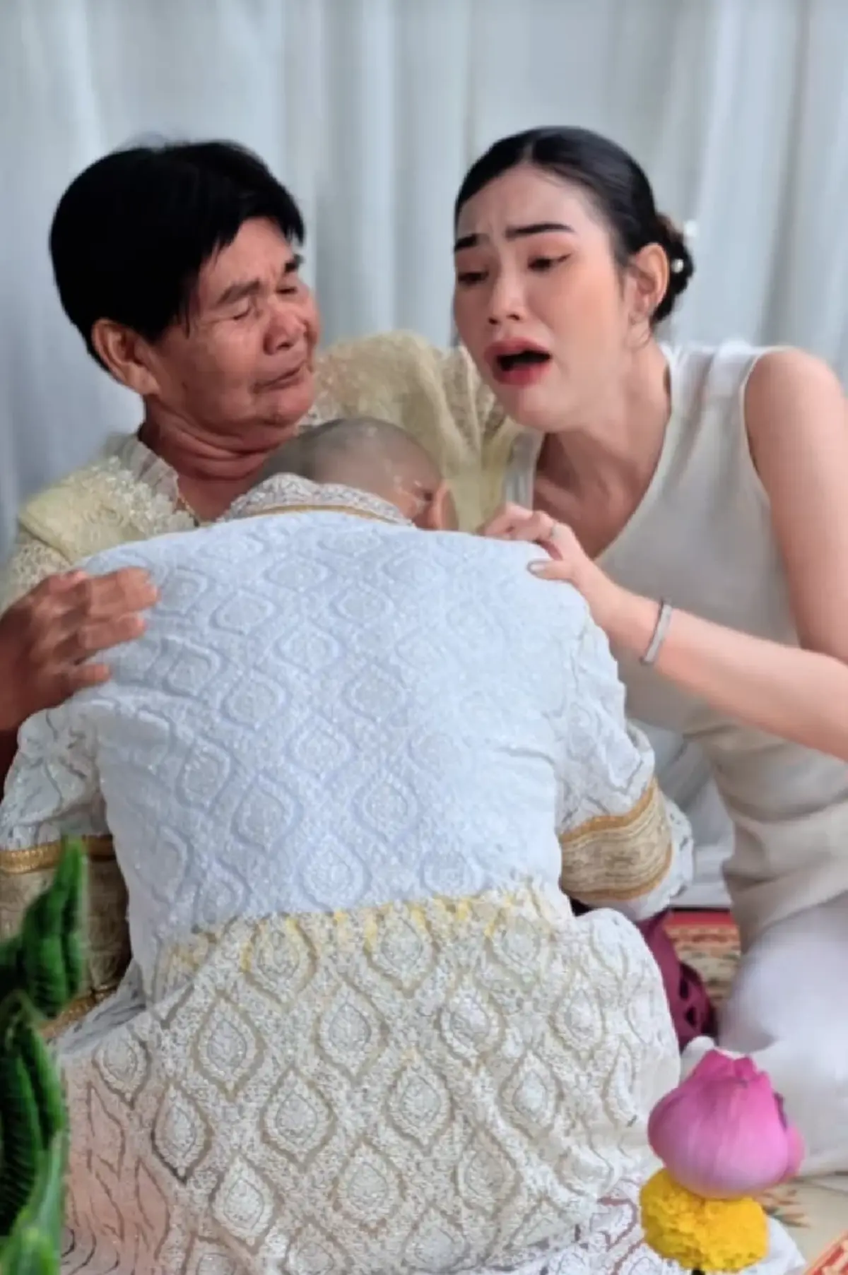 ขนลุกวิญญาณแม่ เข้าร่วมพิธีทำขวัญนาค พร้อมเผยเรื่องที่เสียใจ