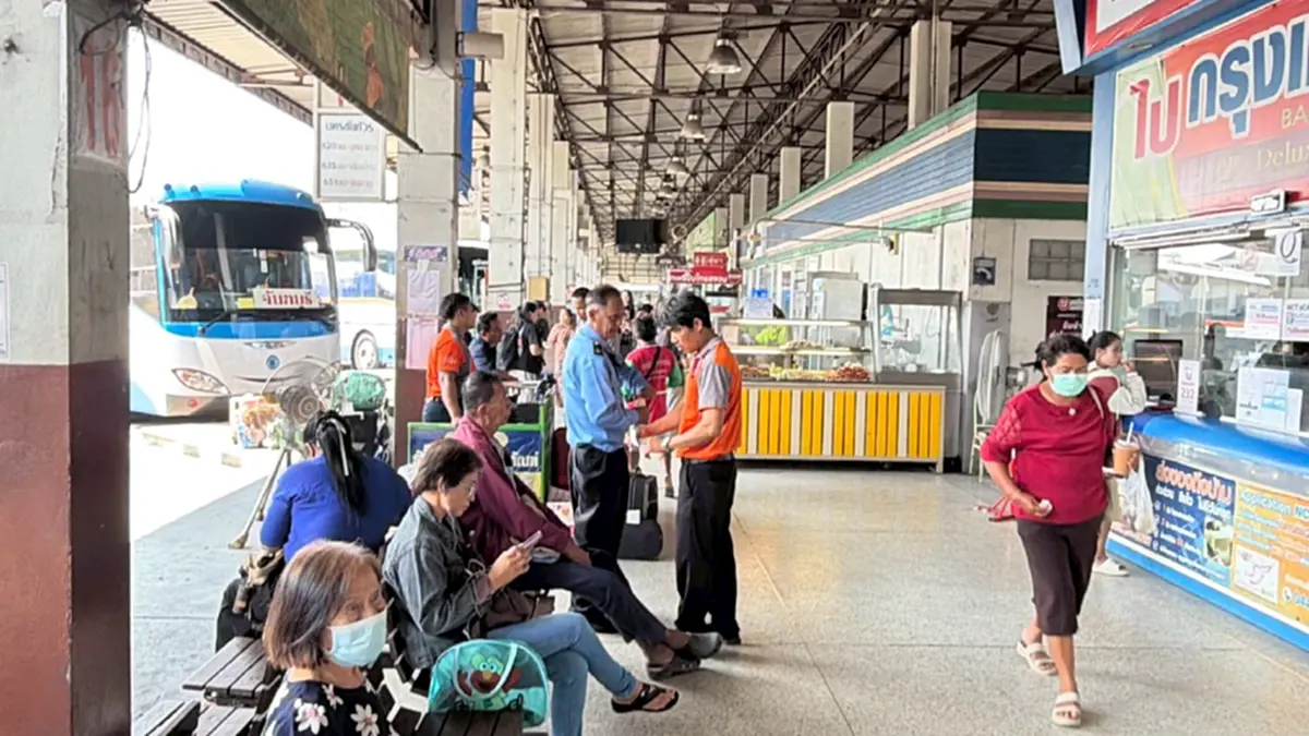 สงกรานต์โคราชวิกฤต! ตั๋วเต็ม-งดรถเสริม เซ่นพิษน้ำมันดีเซลพุ่ง