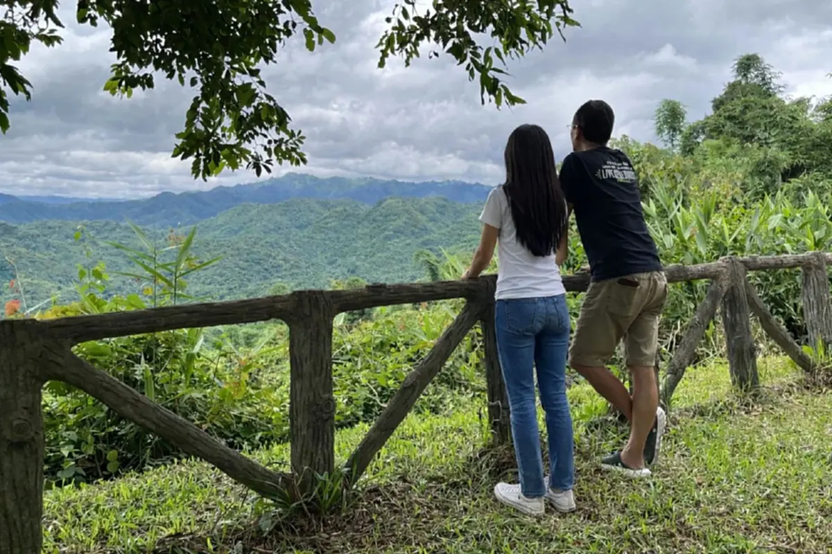 ฮือฮาทั้งโซเชียล! บิลลี่ โอแกน โพสต์ภาพคู่สาวปริศนา ลุ้นรักใหม่