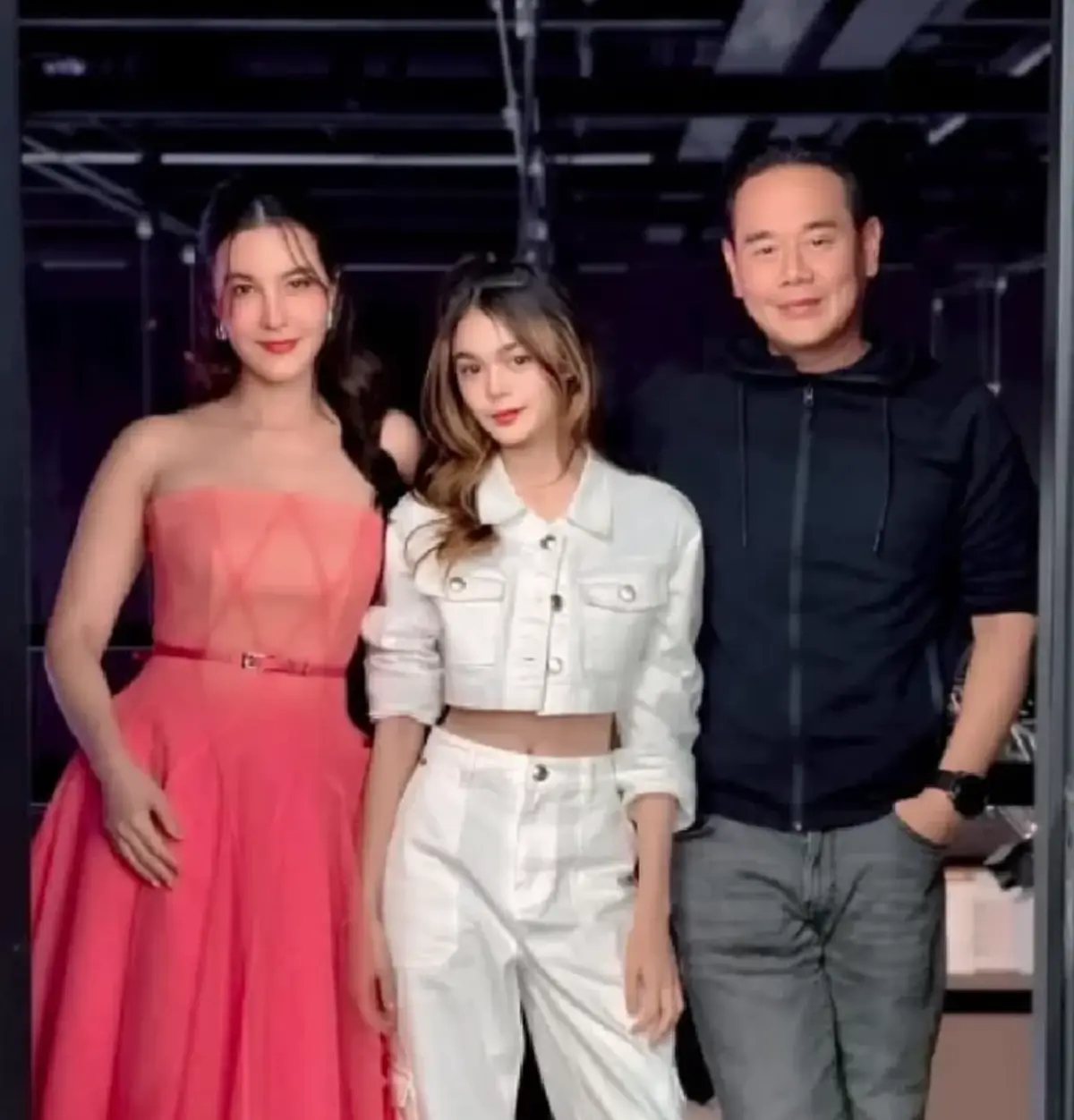 เป๊ก สัณณ์ชัย หน้าซีดเจอคำพูด น้องลียา ทักถึงกับวิ่งเข้าห้องน้ำ