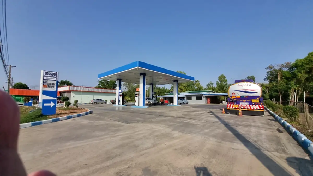 ปั๊มเล็กบุรีรัมย์จ่อปิดชั่วคราว วอนรัฐคุมราคาน้ำมันหลังทุนพุ่ง
