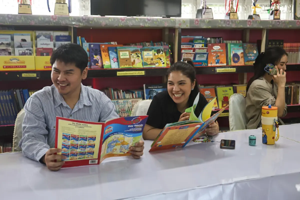 ภาพ โสภน สุเสนา (Sopon Susena)