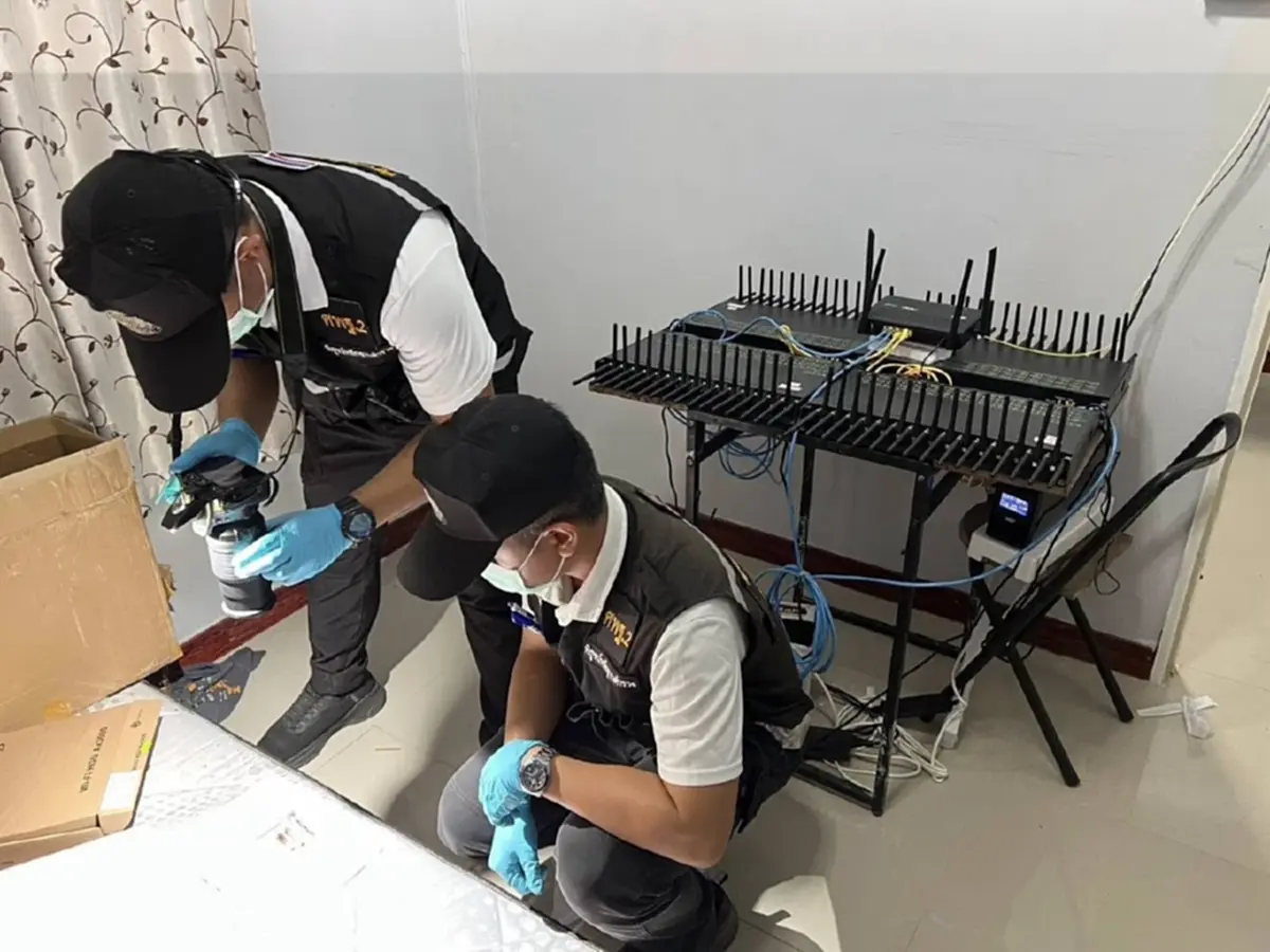 ทลายรังลับ "Sim Box" ชายแดนสระเเก้ว! บุกตรวจค้นห้องเช่าที่อรัญประเทศ