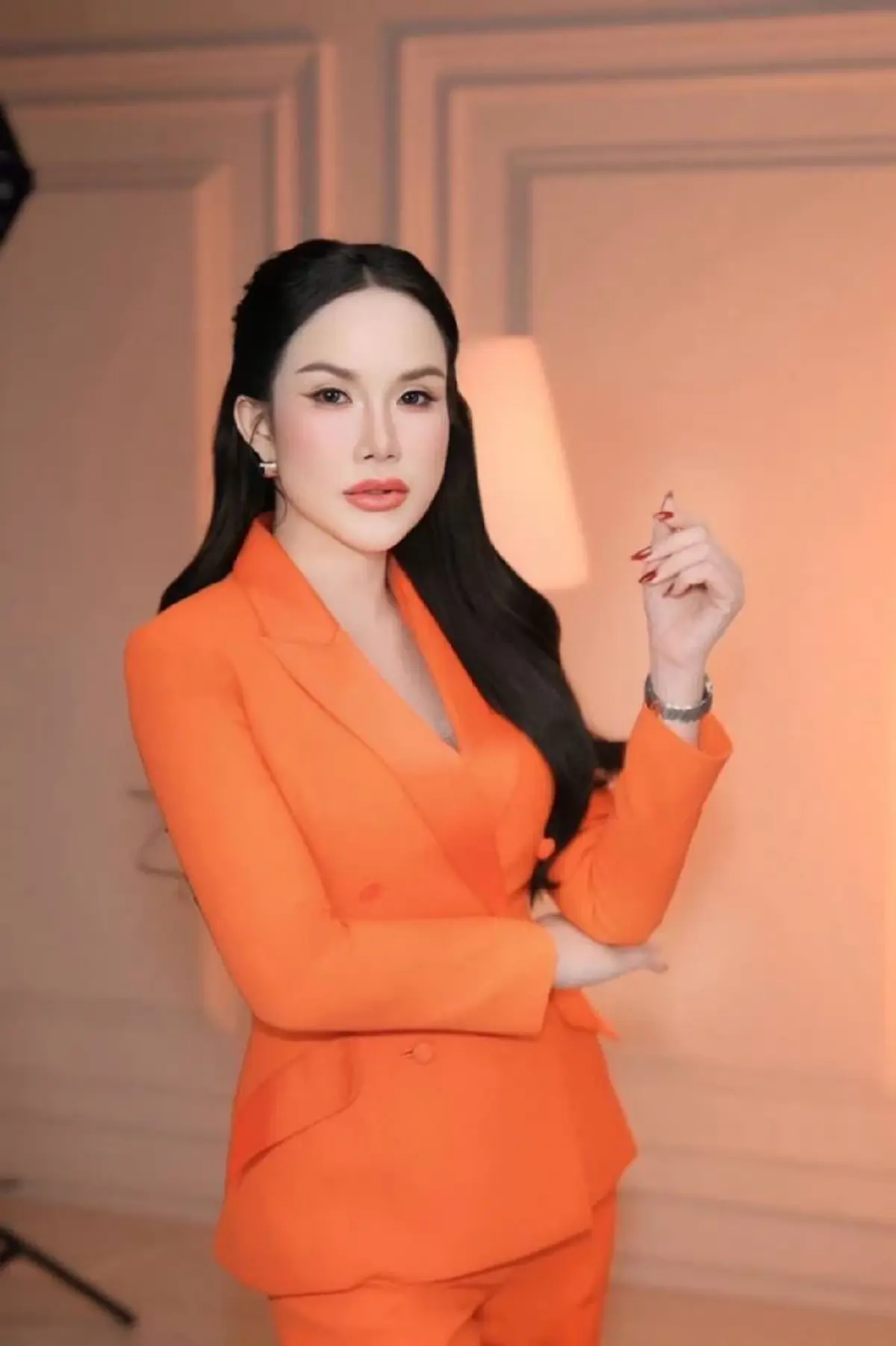 เห็นคลิปยิ่งเดือด ถึงว่า ไฮโซน้ำหวาน โกรธจัดจนจะหย่า นาวิน ต้าร์