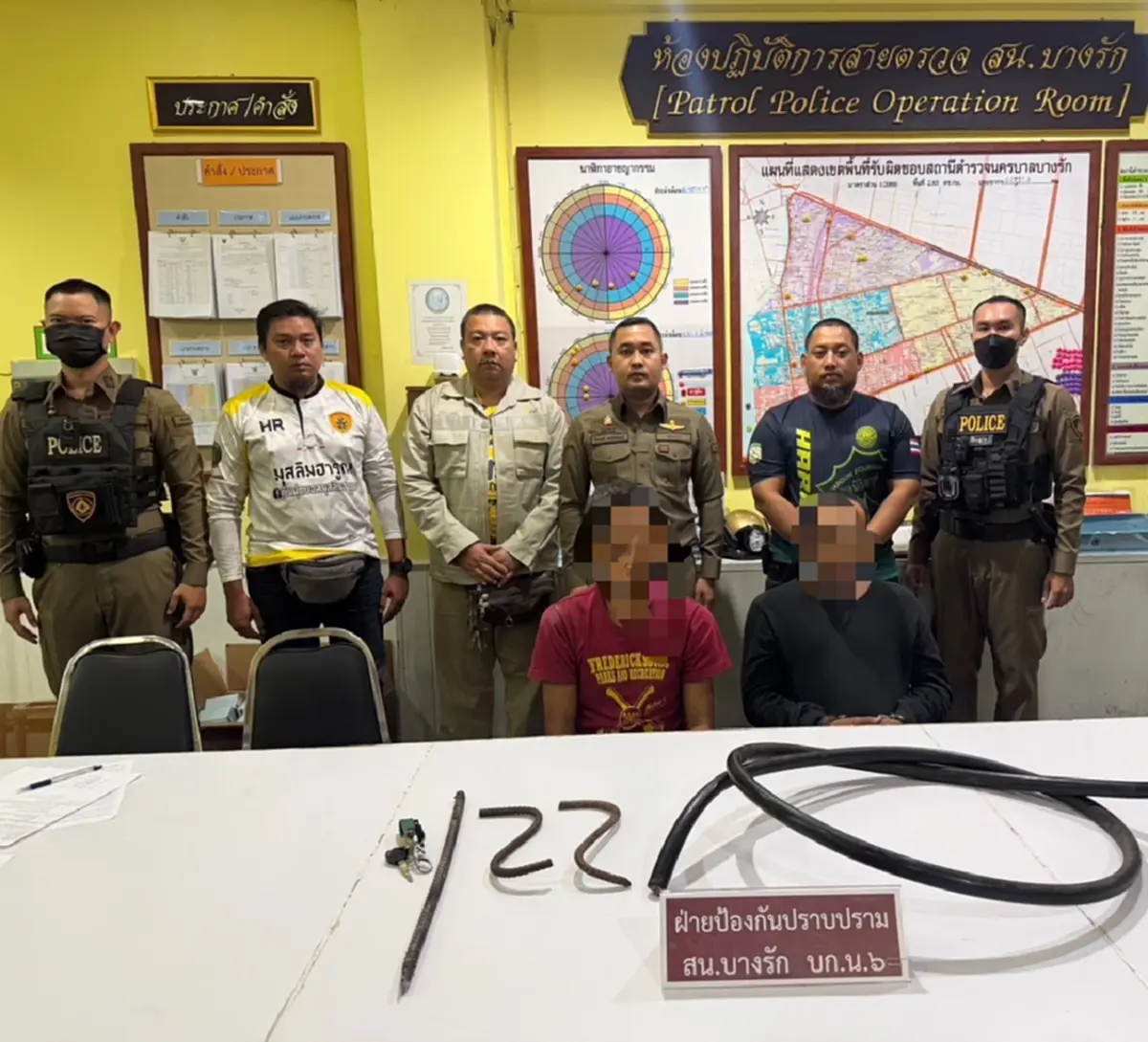 วิ่งหนีวุ่น! รวบ 2 โจรลักสายไฟกลางดึก ปากซอยเจริญกรุง 36